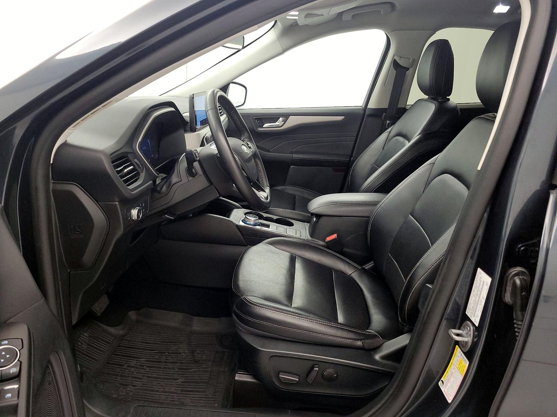 Thumbnail: 2022 Ford Escape - 11