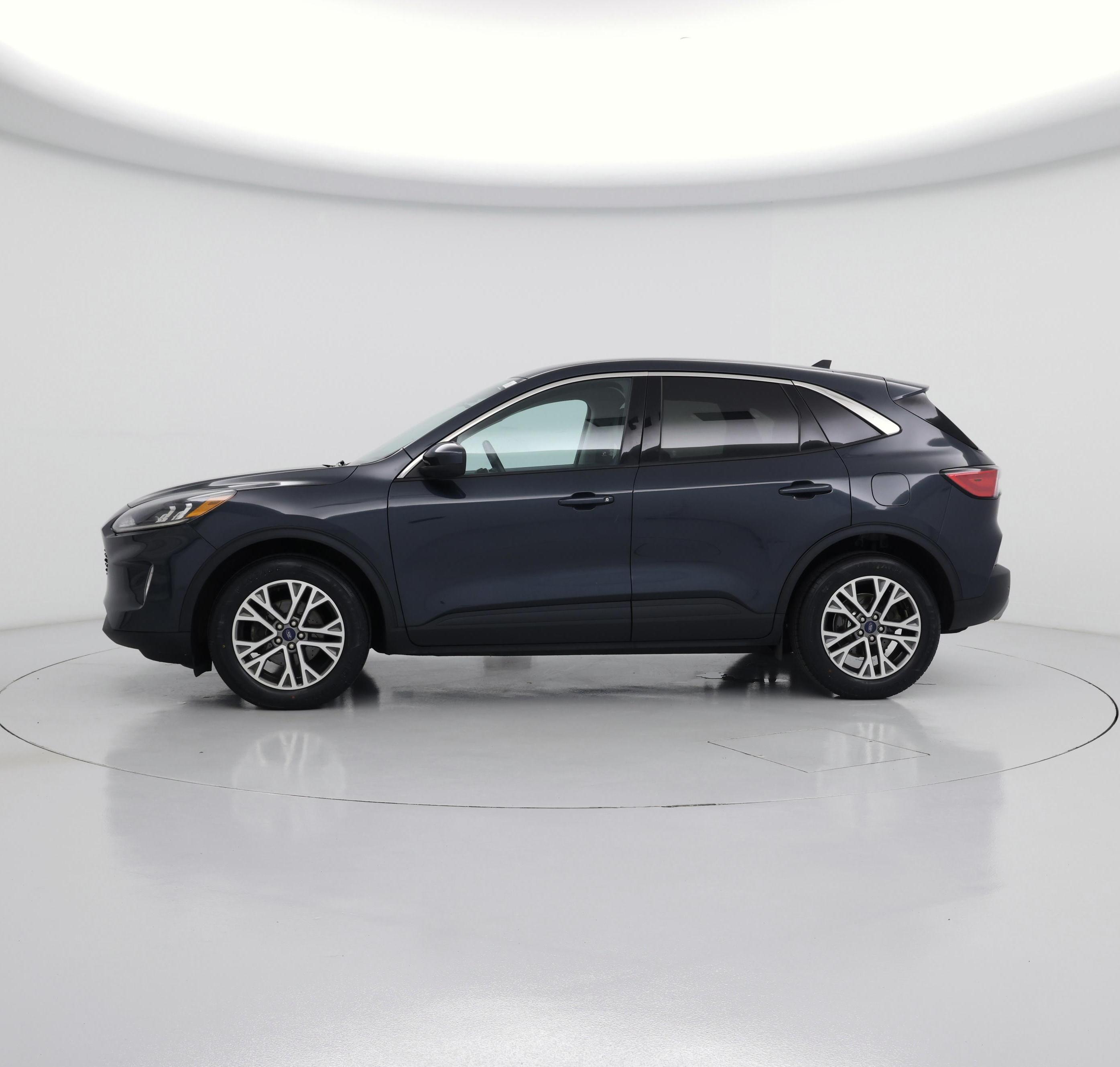 Thumbnail: 2022 Ford Escape - 3