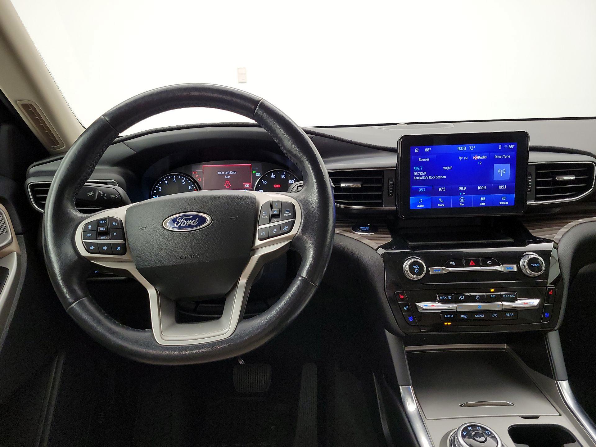 Thumbnail: 2022 Ford Explorer - 9