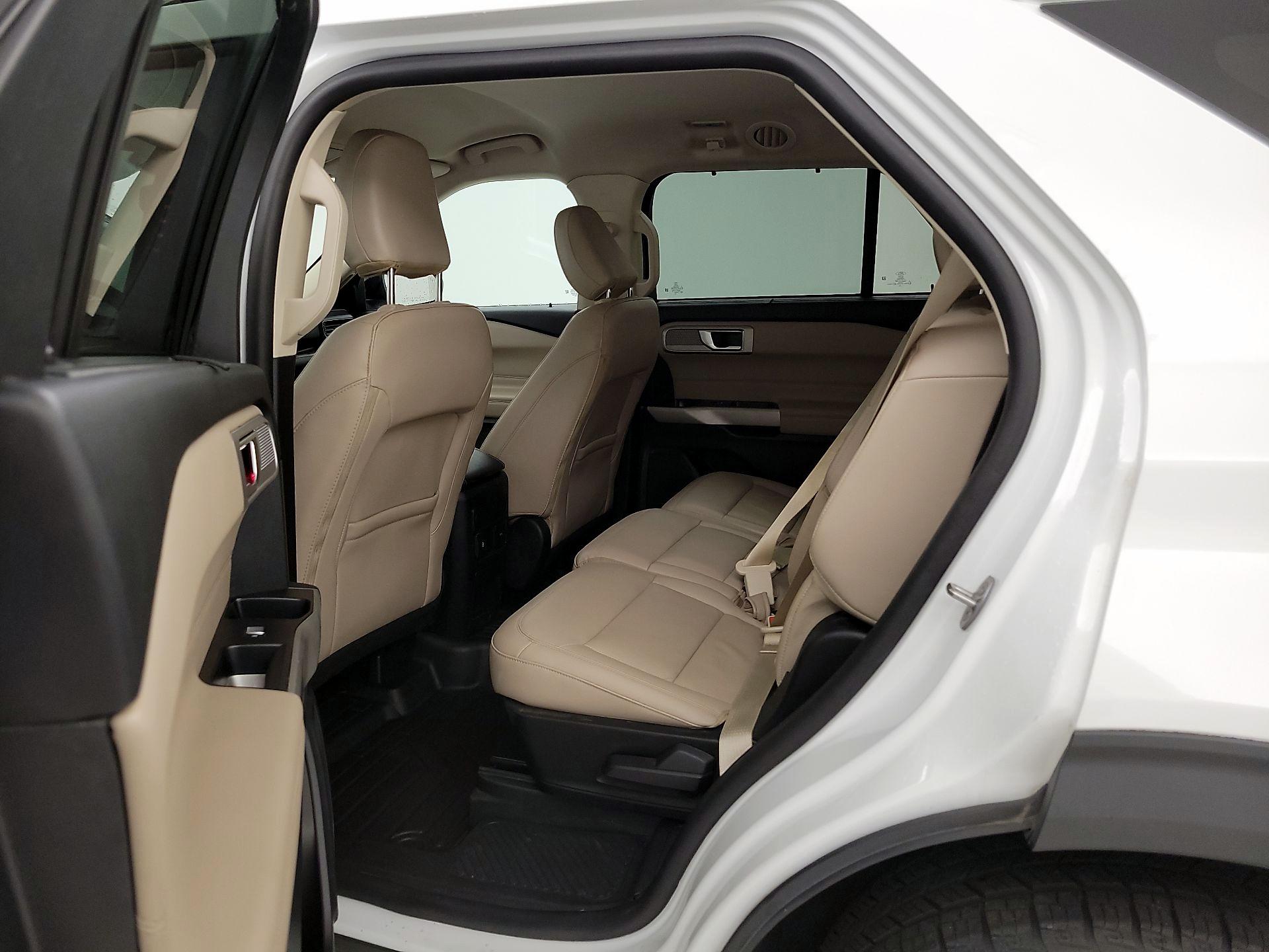 Thumbnail: 2022 Ford Explorer - 19