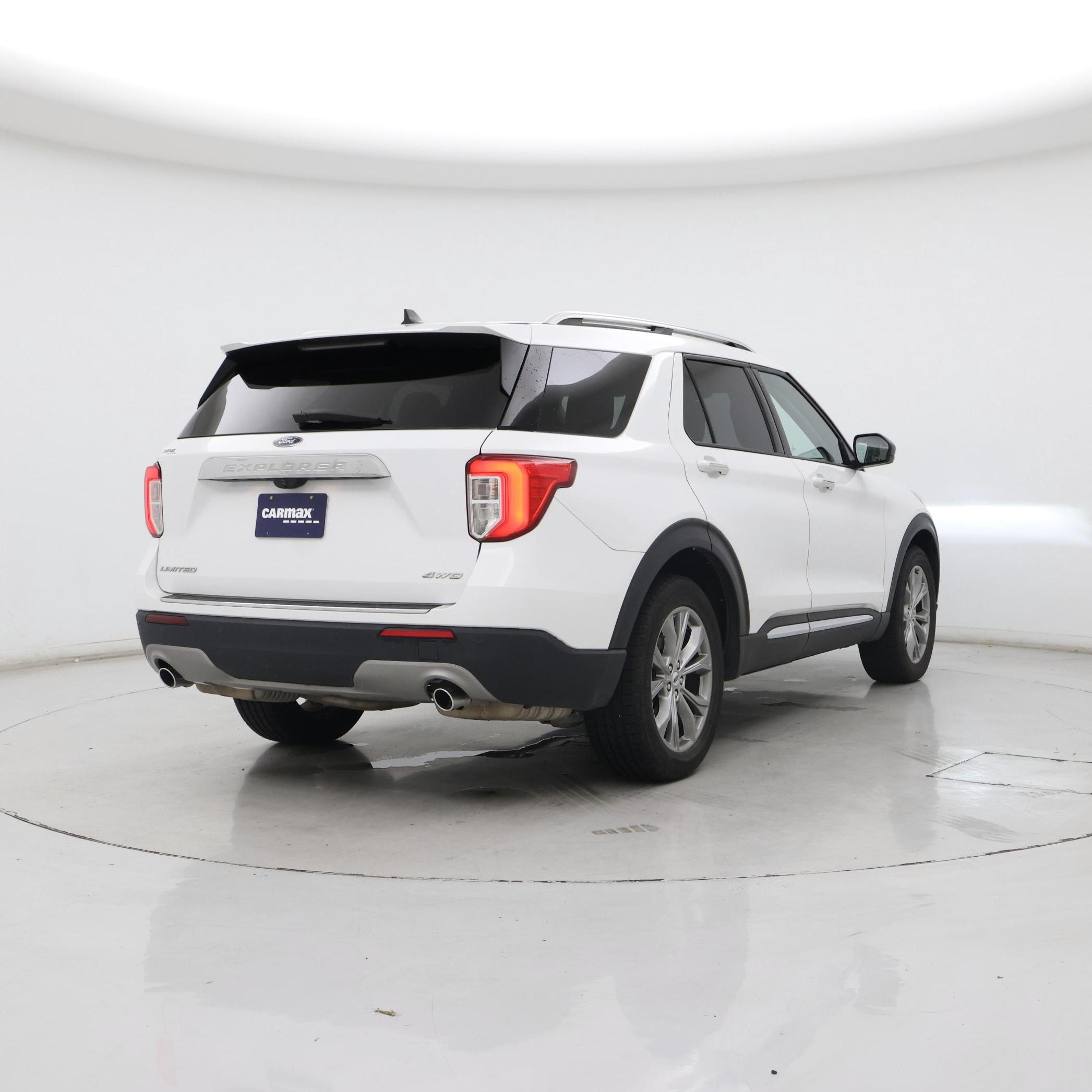 Thumbnail: 2022 Ford Explorer - 8