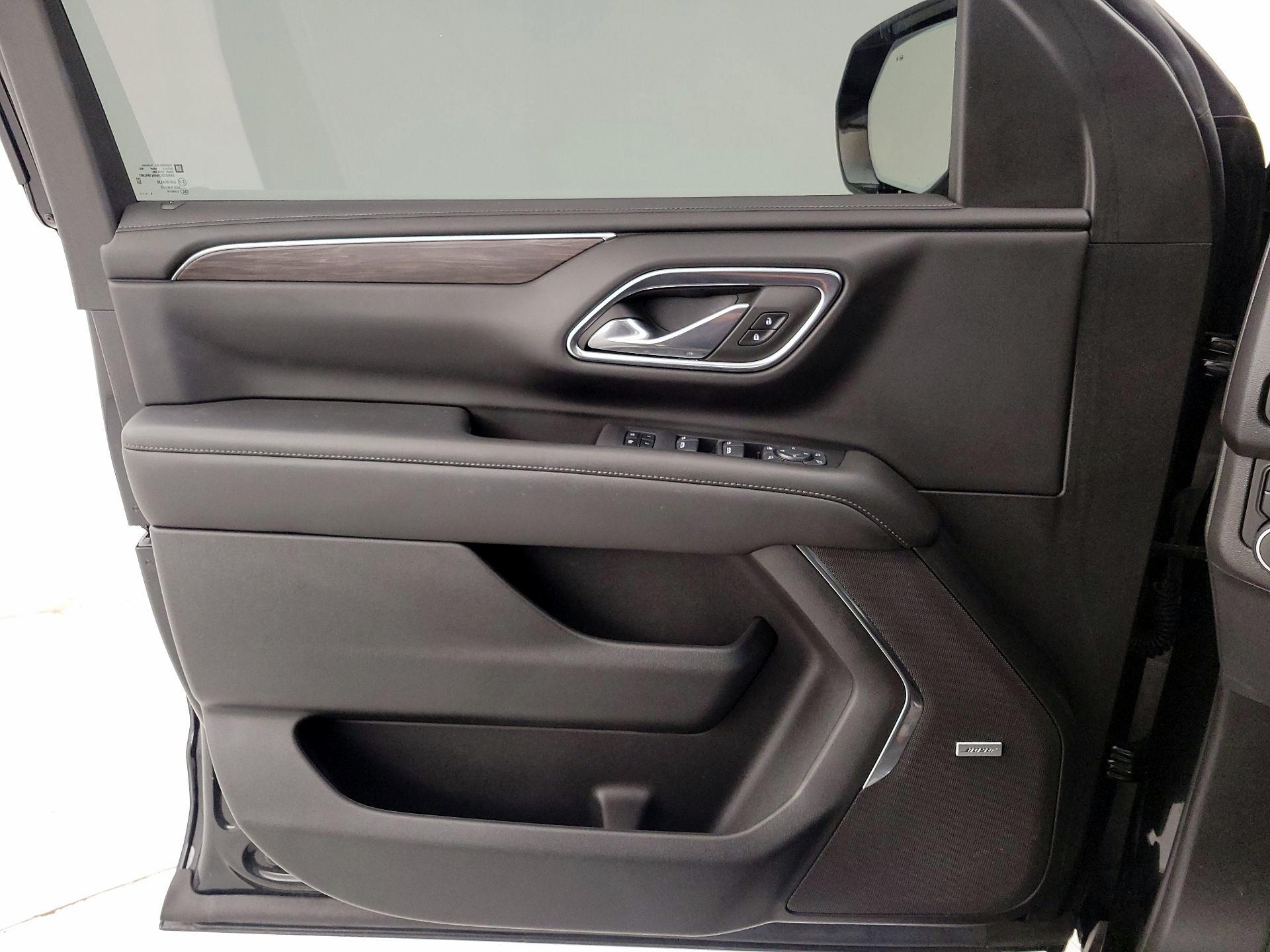 Thumbnail: 2024 Chevrolet Tahoe - 12