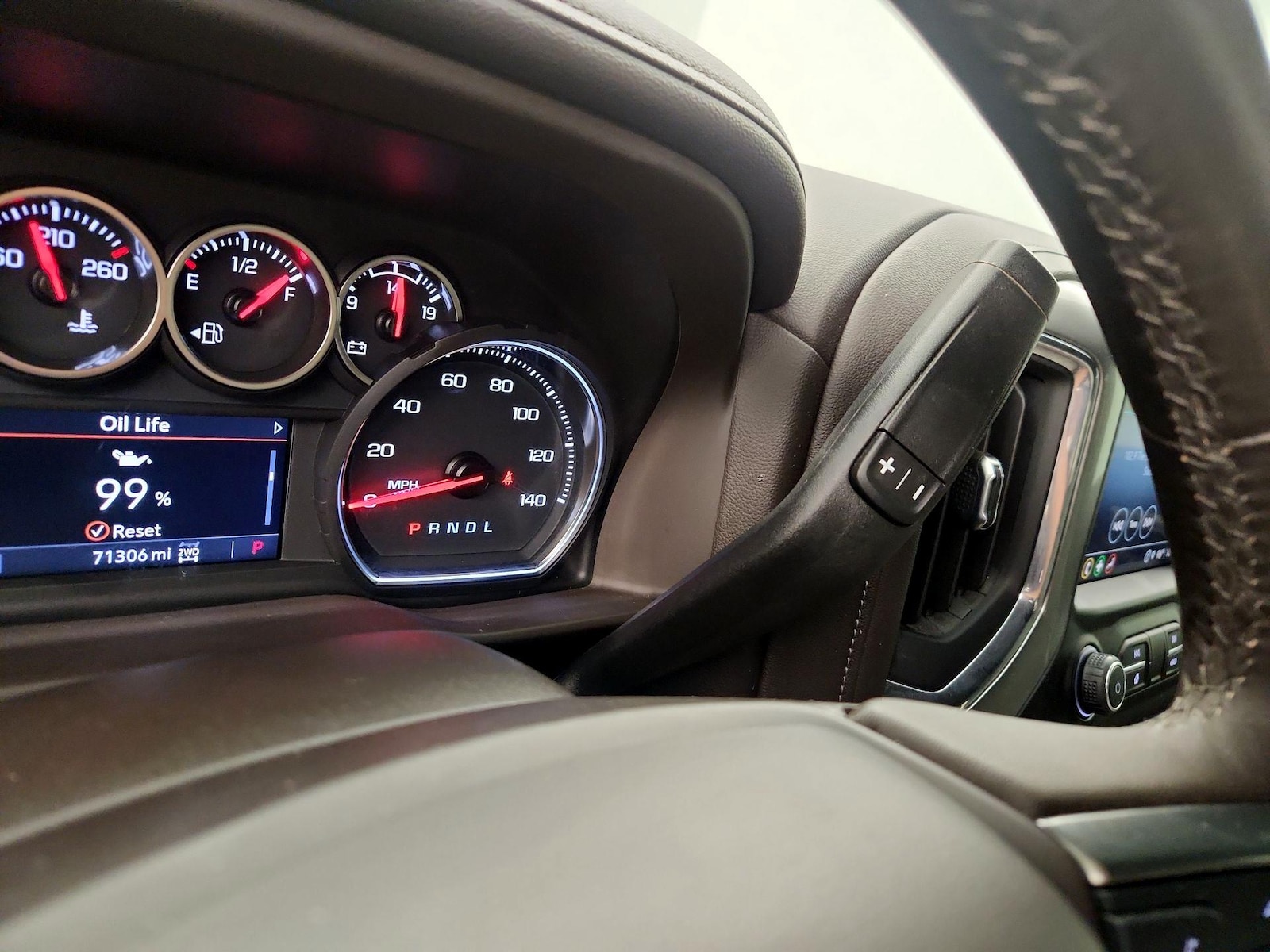 2022 Chevrolet Silverado 1500 Limited LTZ - Photo 19