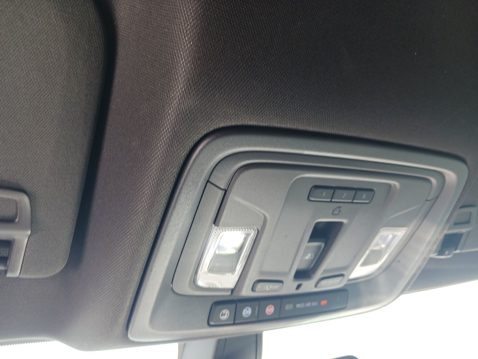 2022 Chevrolet Silverado 1500 Limited LTZ - Photo 30