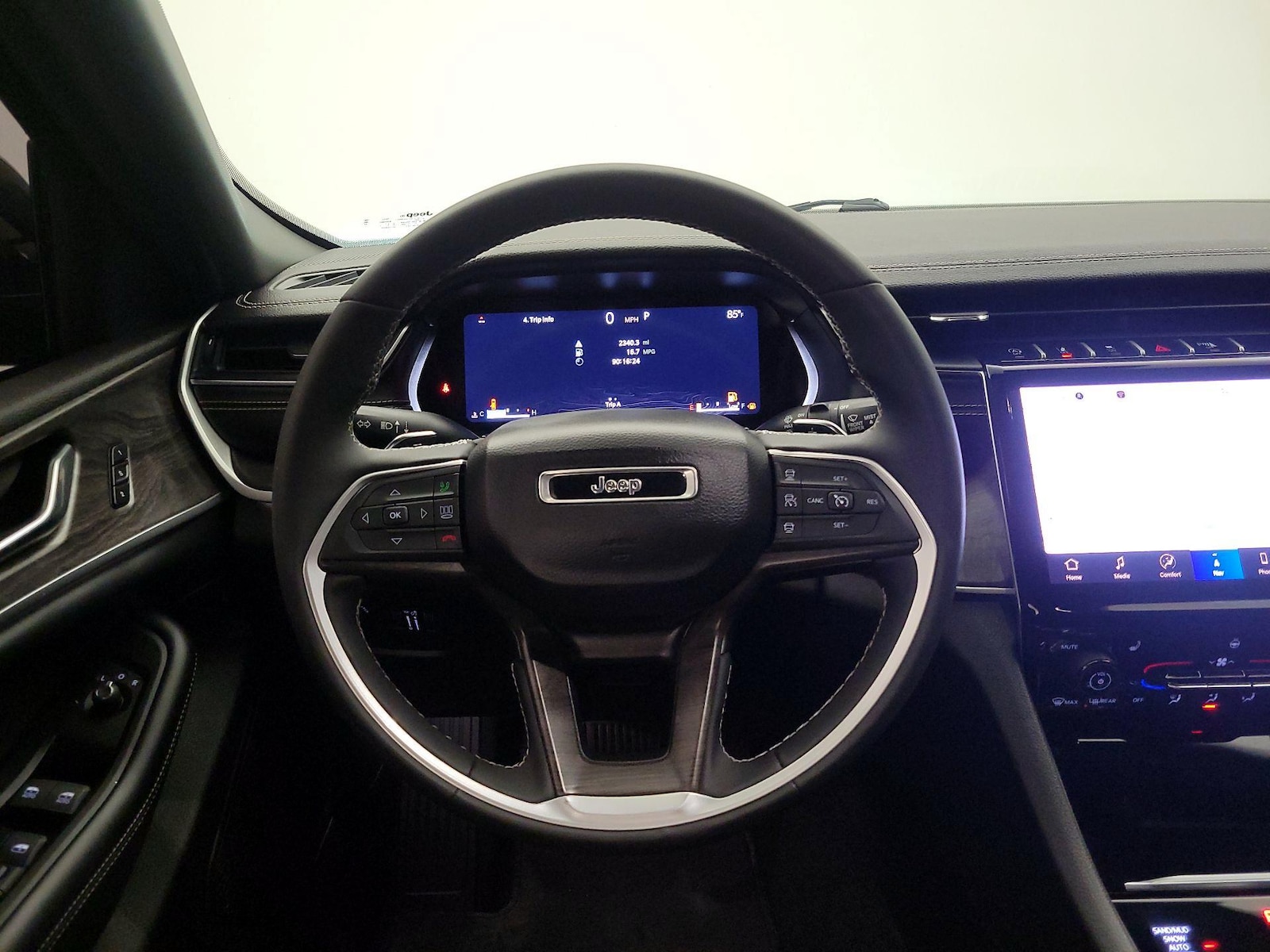 2024 Jeep Grand Cherokee Limited - Photo 11