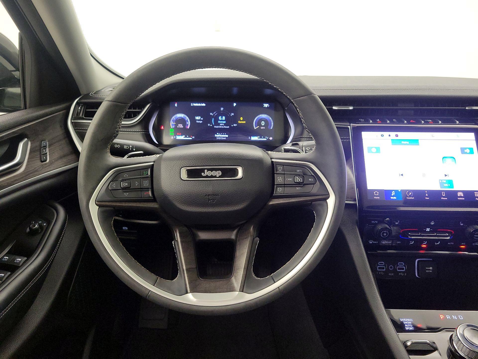 Thumbnail: 2023 Jeep Grand Cherokee L - 10