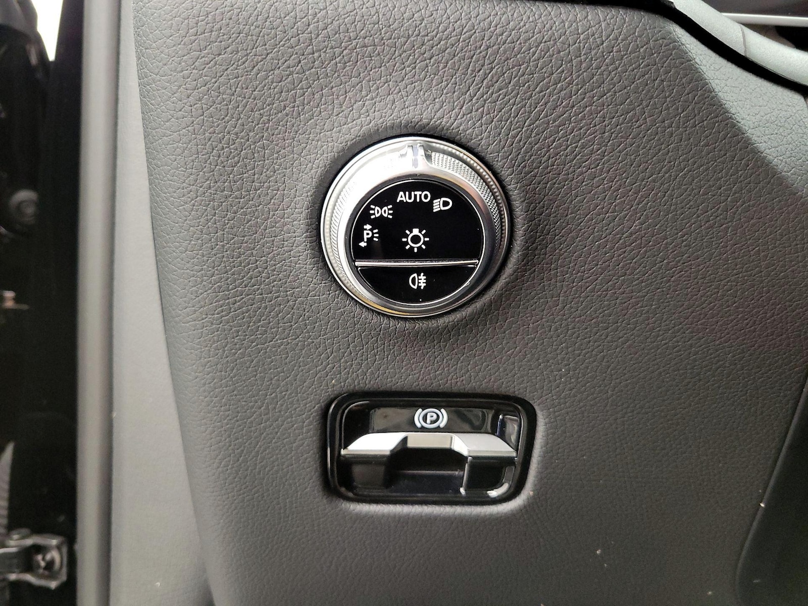 2024 Mercedes-Benz GLC GLC 300 - Photo 14