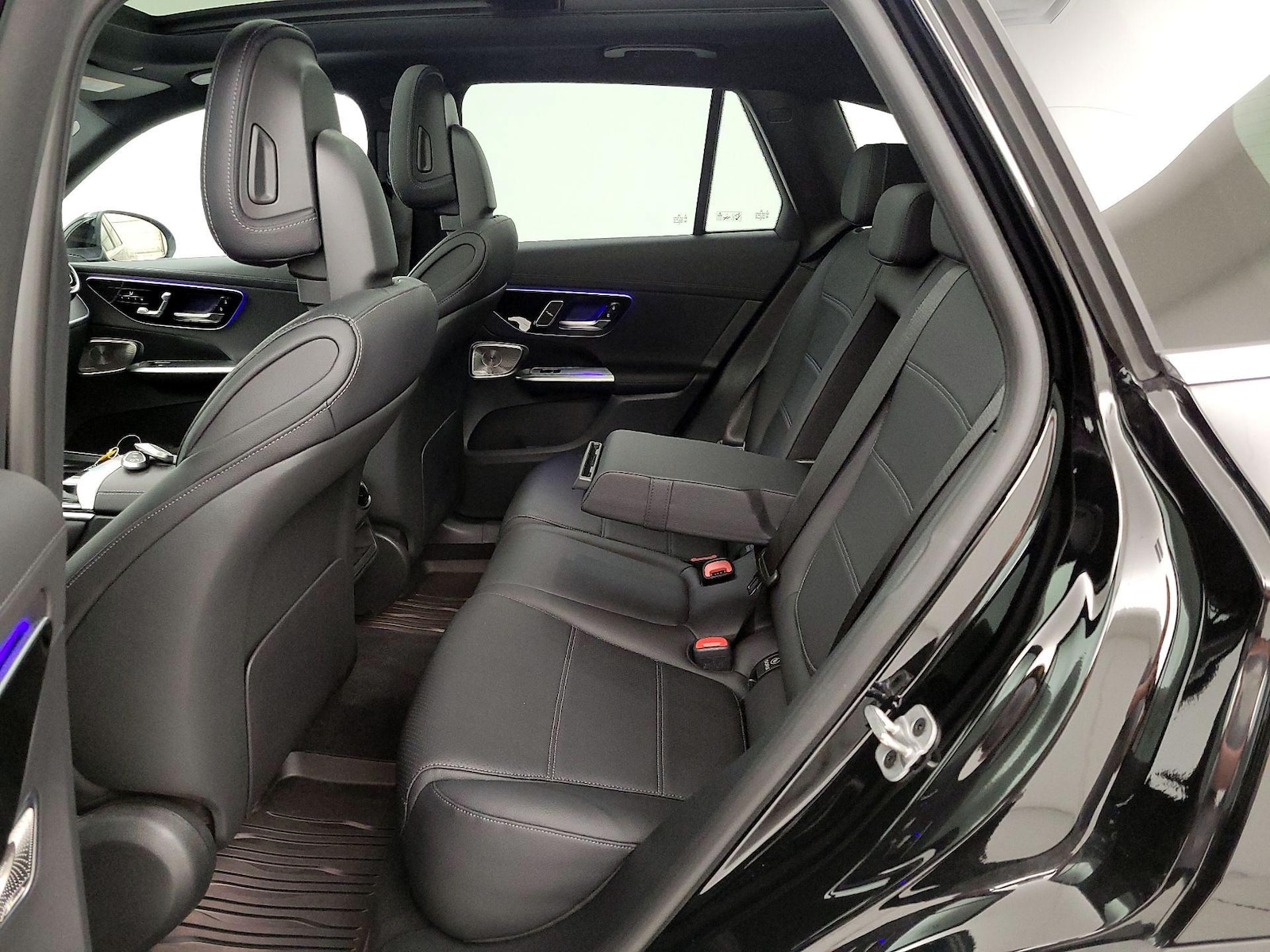 2024 Mercedes-Benz GLC GLC 300 - Photo 21