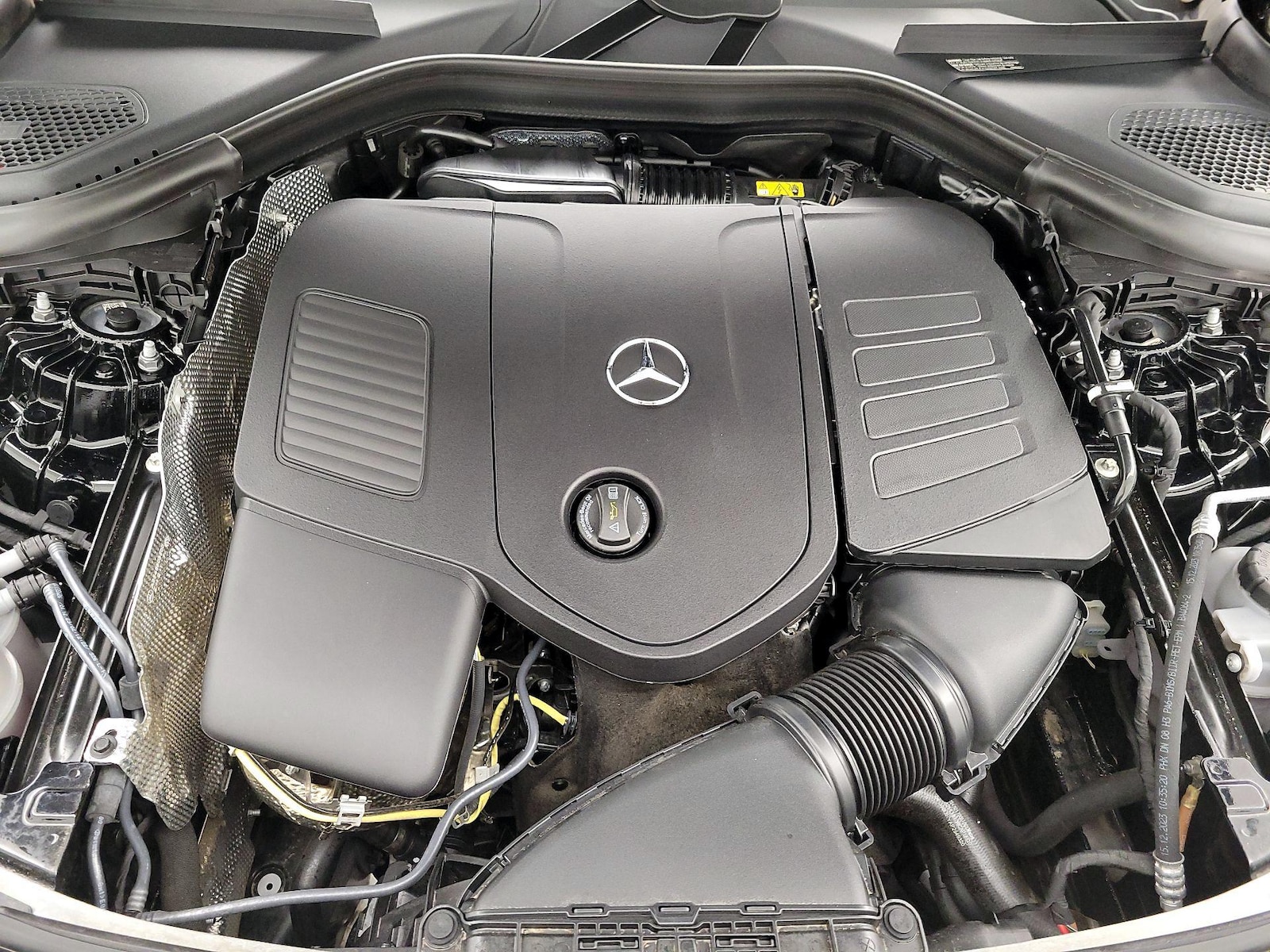2024 Mercedes-Benz GLC GLC 300 - Photo 23