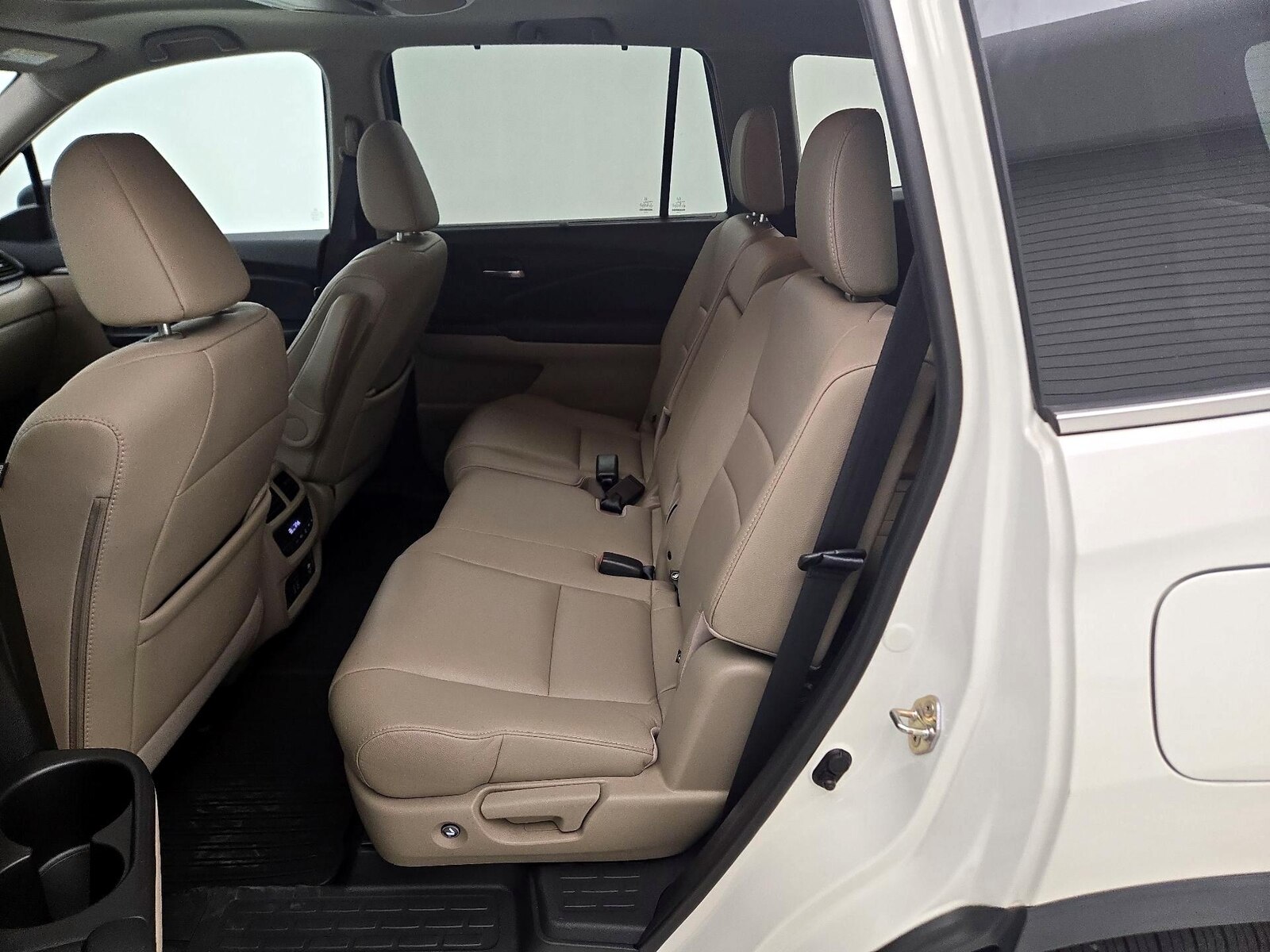 Rear Air Conditioning