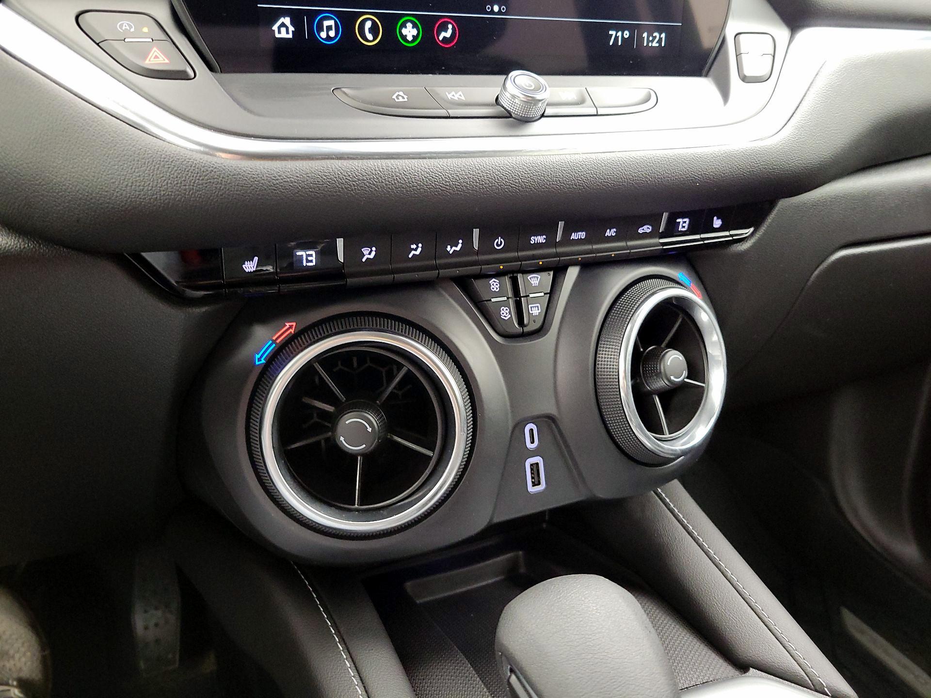 Thumbnail: 2024 Chevrolet Blazer - 16