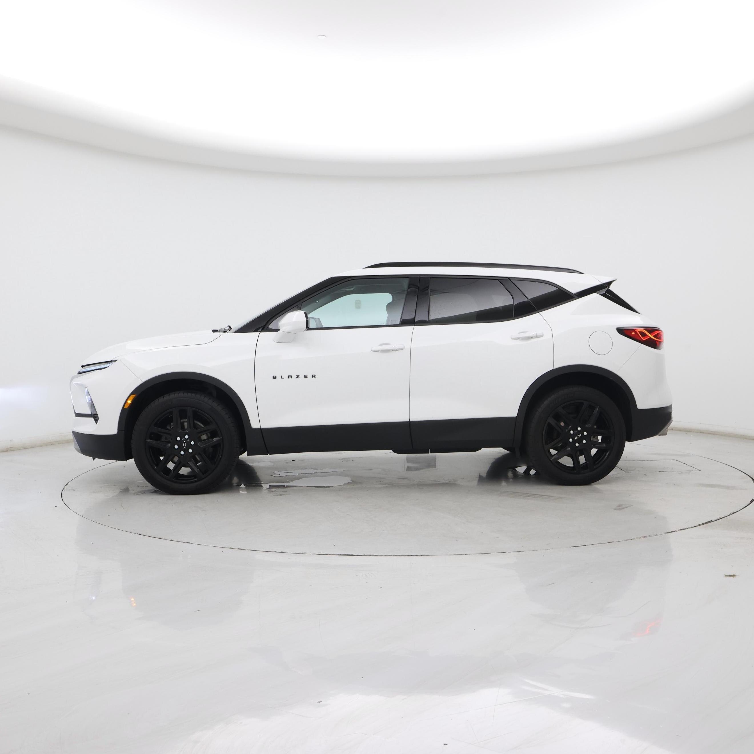 Thumbnail: 2024 Chevrolet Blazer - 3