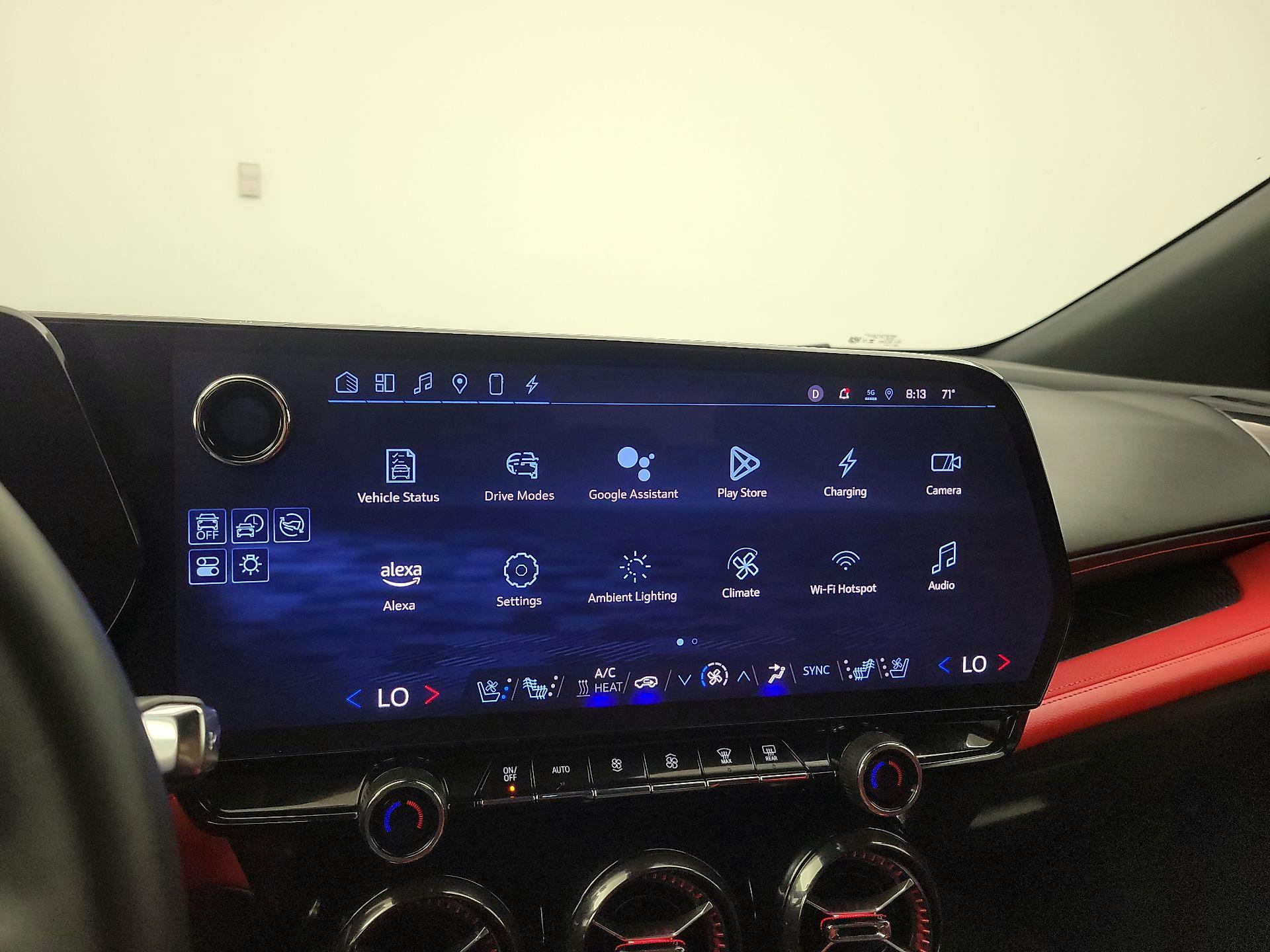 Thumbnail: 2024 Chevrolet Blazer EV - 15