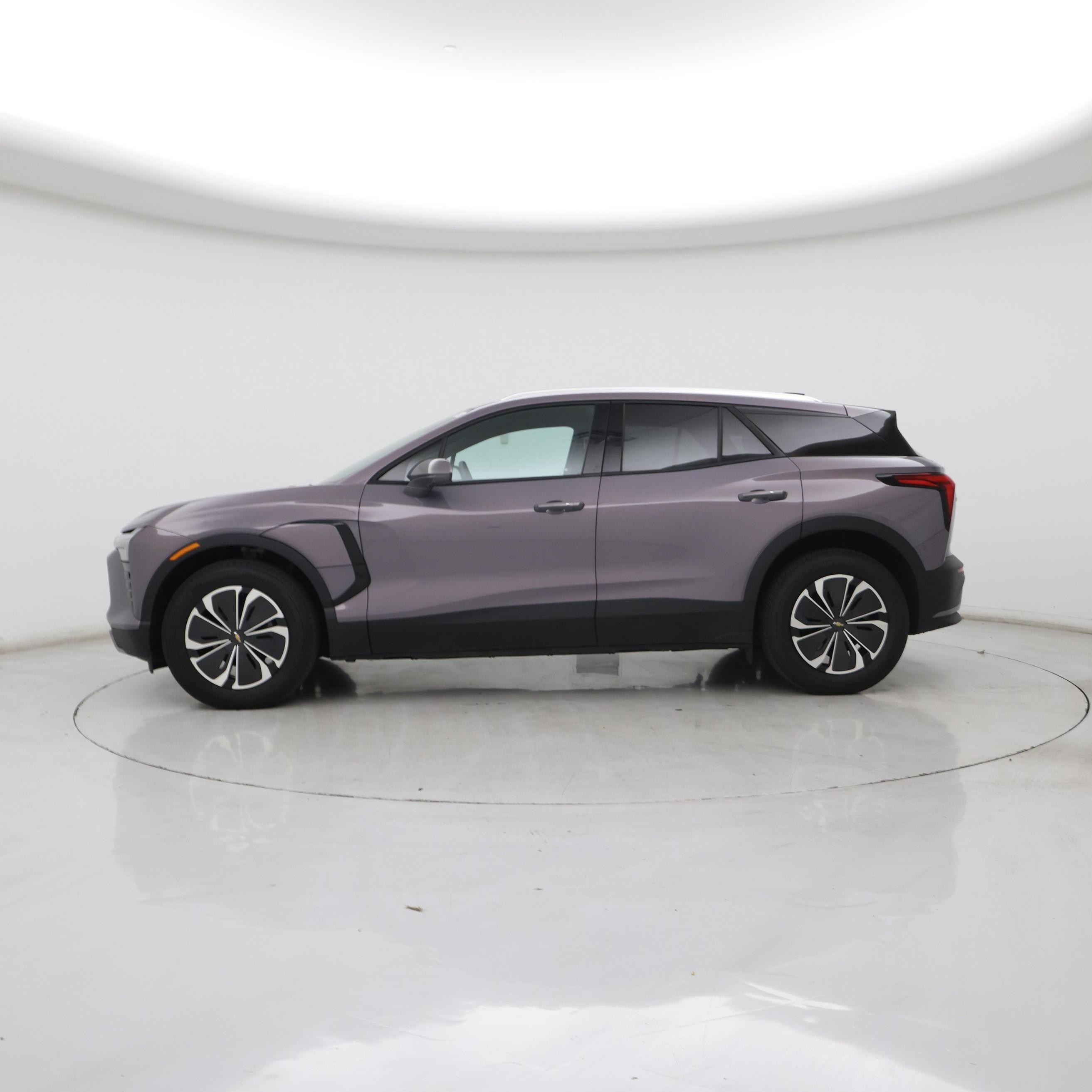 Thumbnail: 2024 Chevrolet Blazer EV - 3