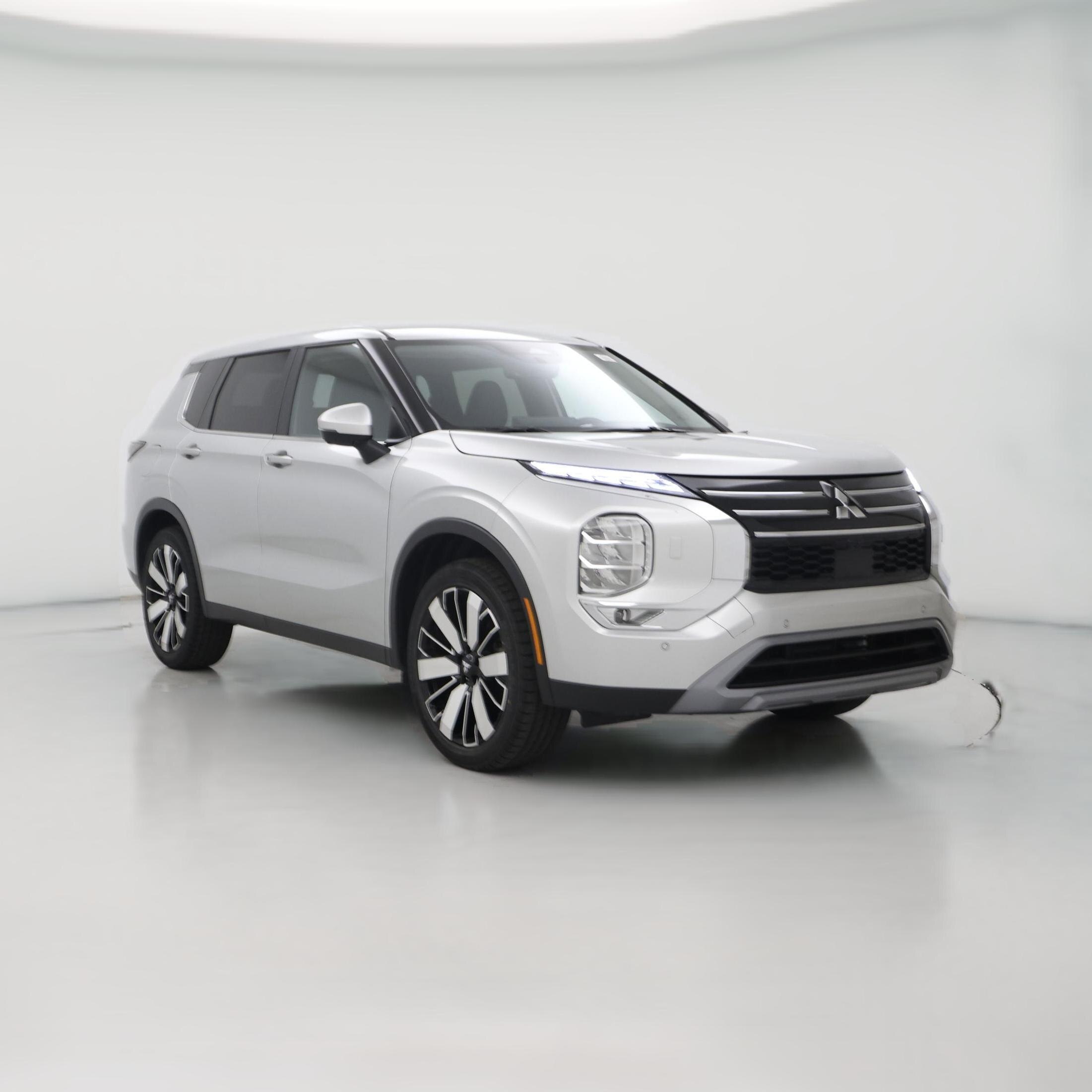 Thumbnail: 2025 Mitsubishi Outlander - 1