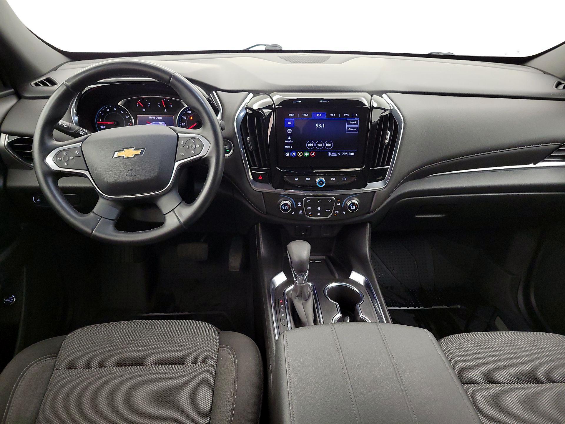Thumbnail: 2023 Chevrolet Traverse - 9