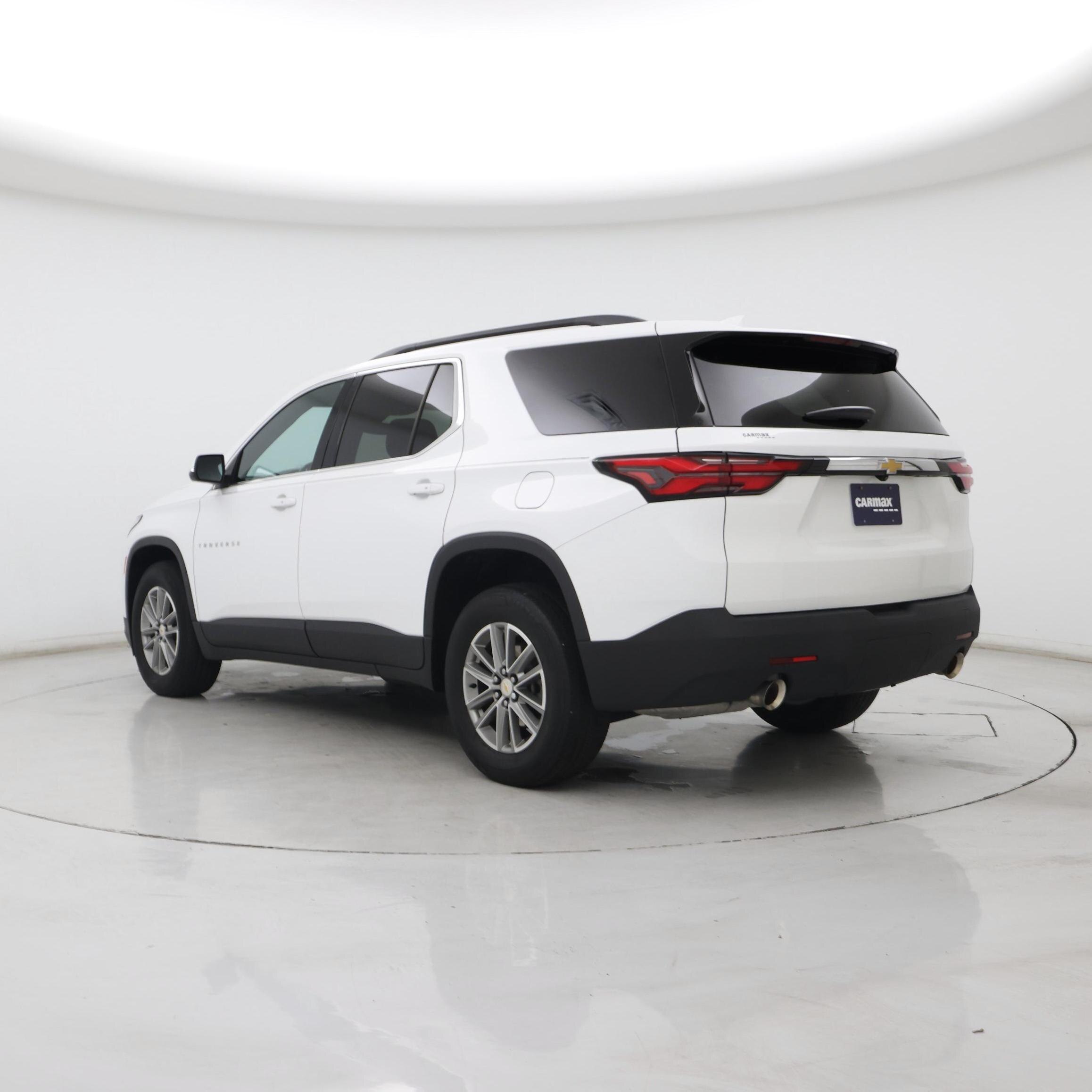 Thumbnail: 2023 Chevrolet Traverse - 2
