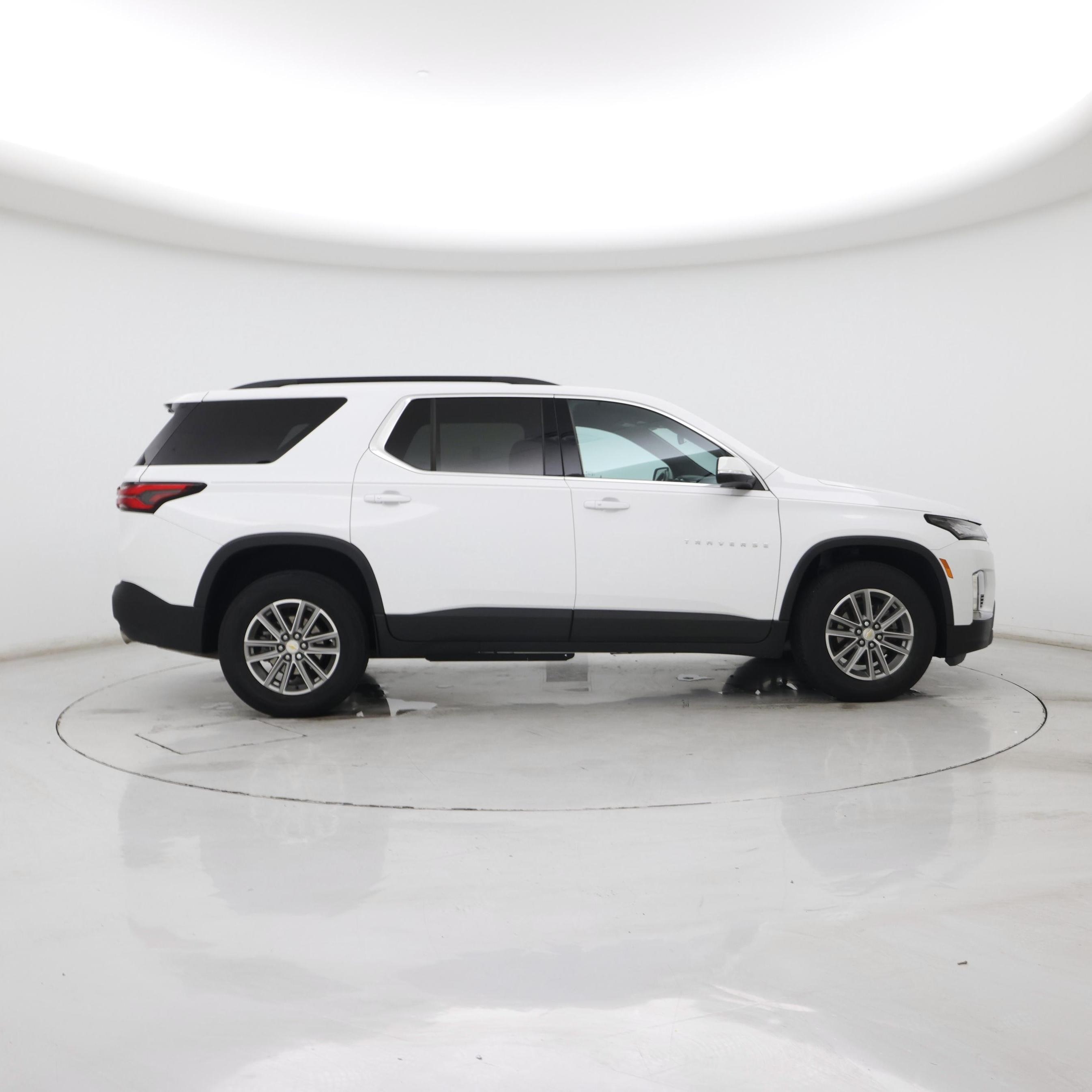 Thumbnail: 2023 Chevrolet Traverse - 7