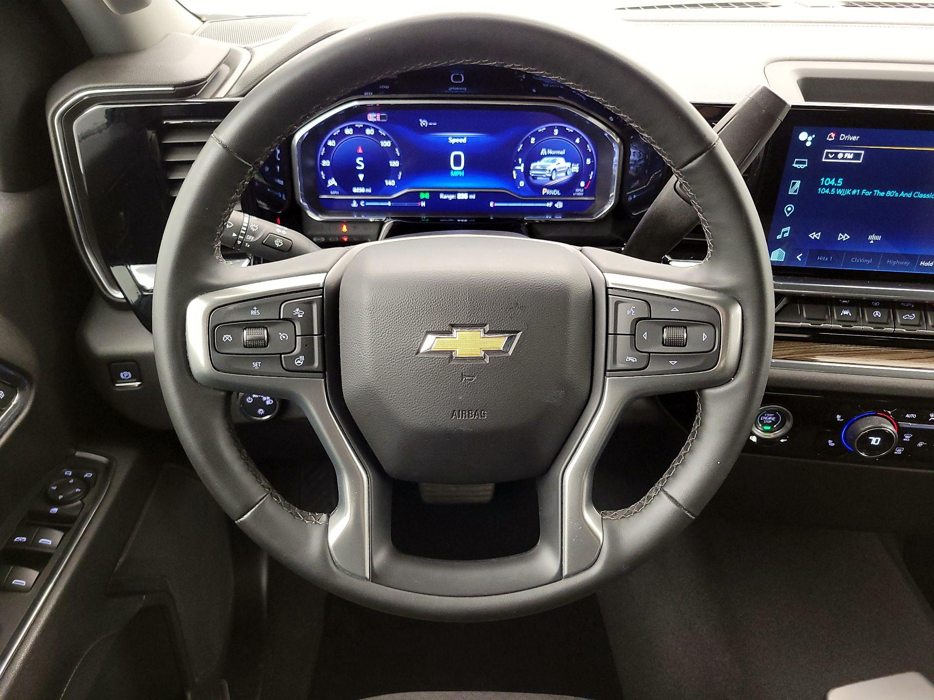 Thumbnail: 2024 Chevrolet Silverado 1500 - 10