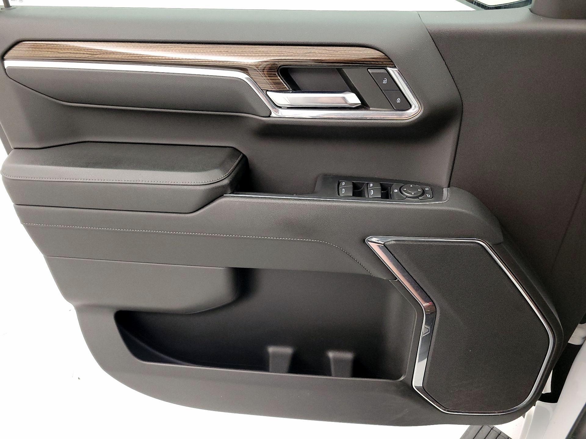 Thumbnail: 2024 Chevrolet Silverado 1500 - 12