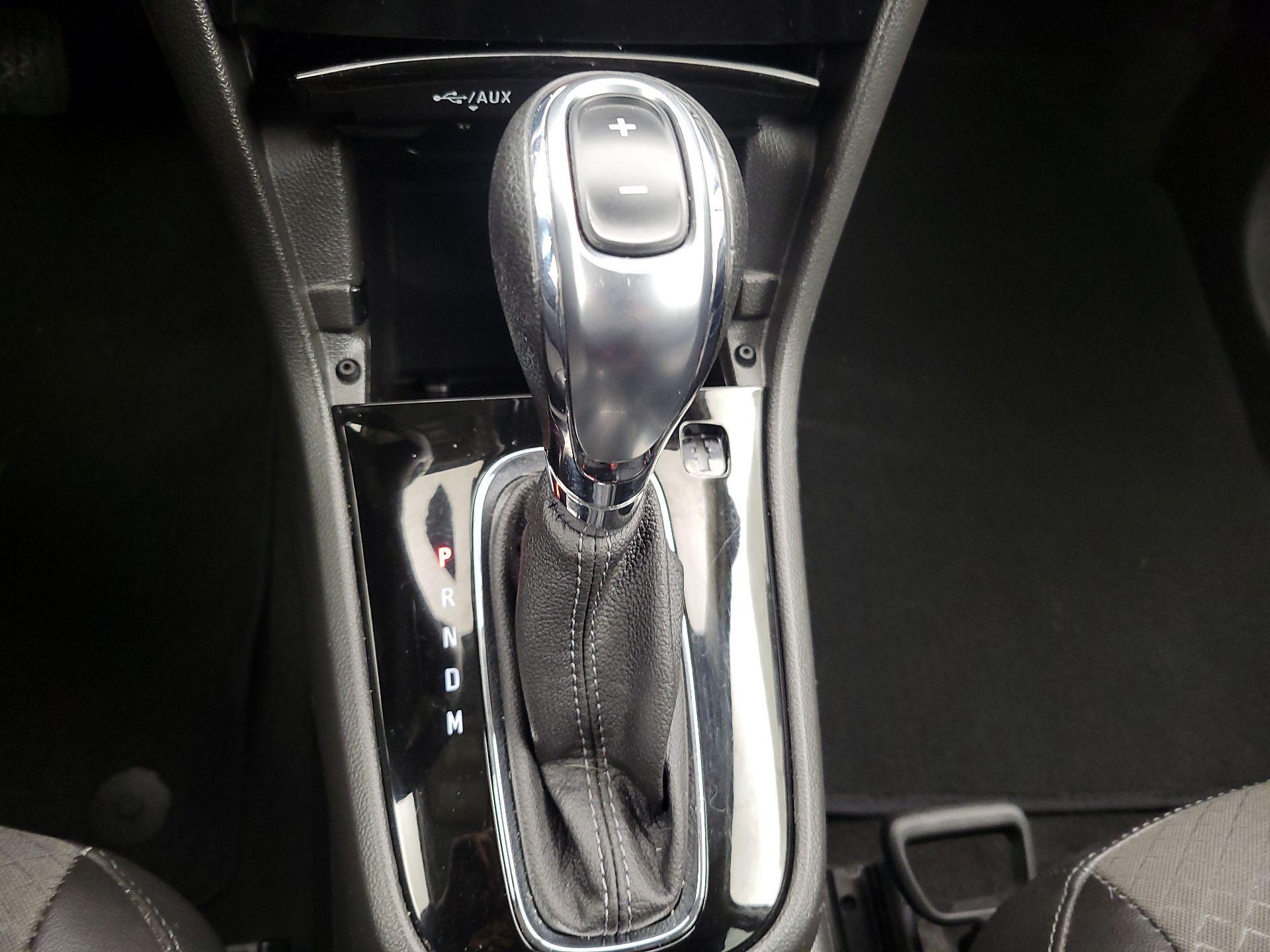 Thumbnail: 2019 Buick Encore - 17