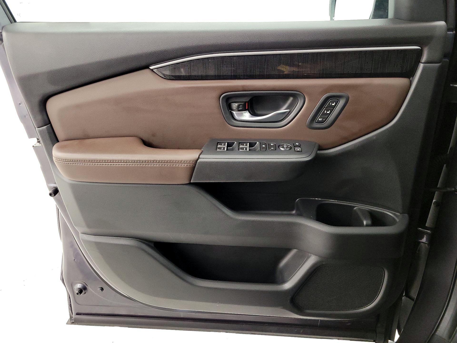 Thumbnail: 2024 Honda Pilot - 12