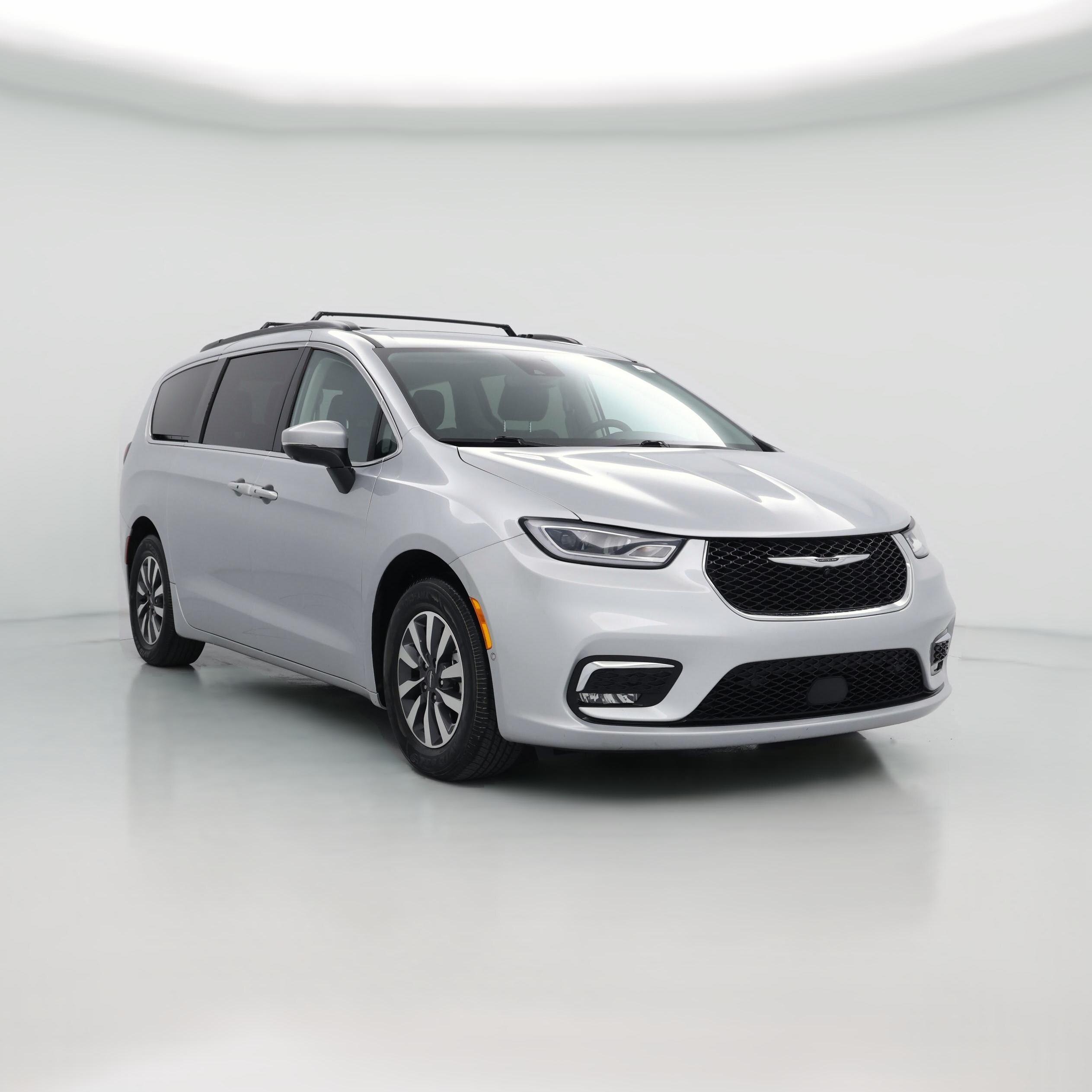 Thumbnail: 2023 Chrysler Pacifica - 1