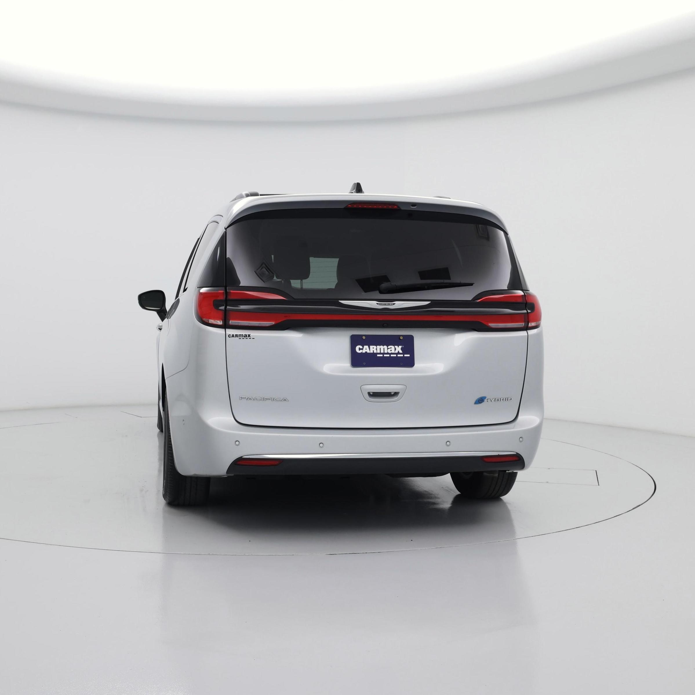 Thumbnail: 2023 Chrysler Pacifica - 6