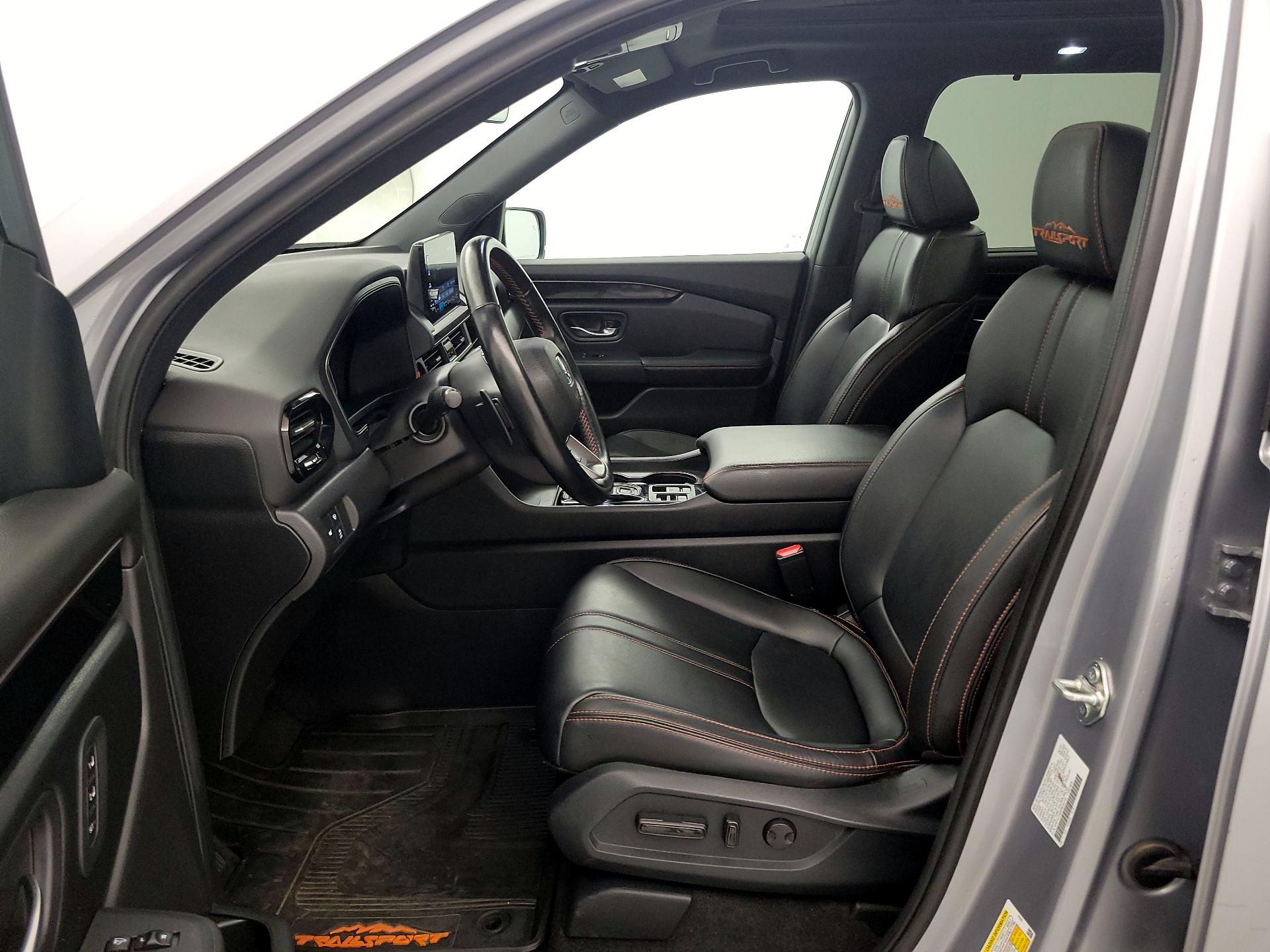 Thumbnail: 2023 Honda Pilot - 11