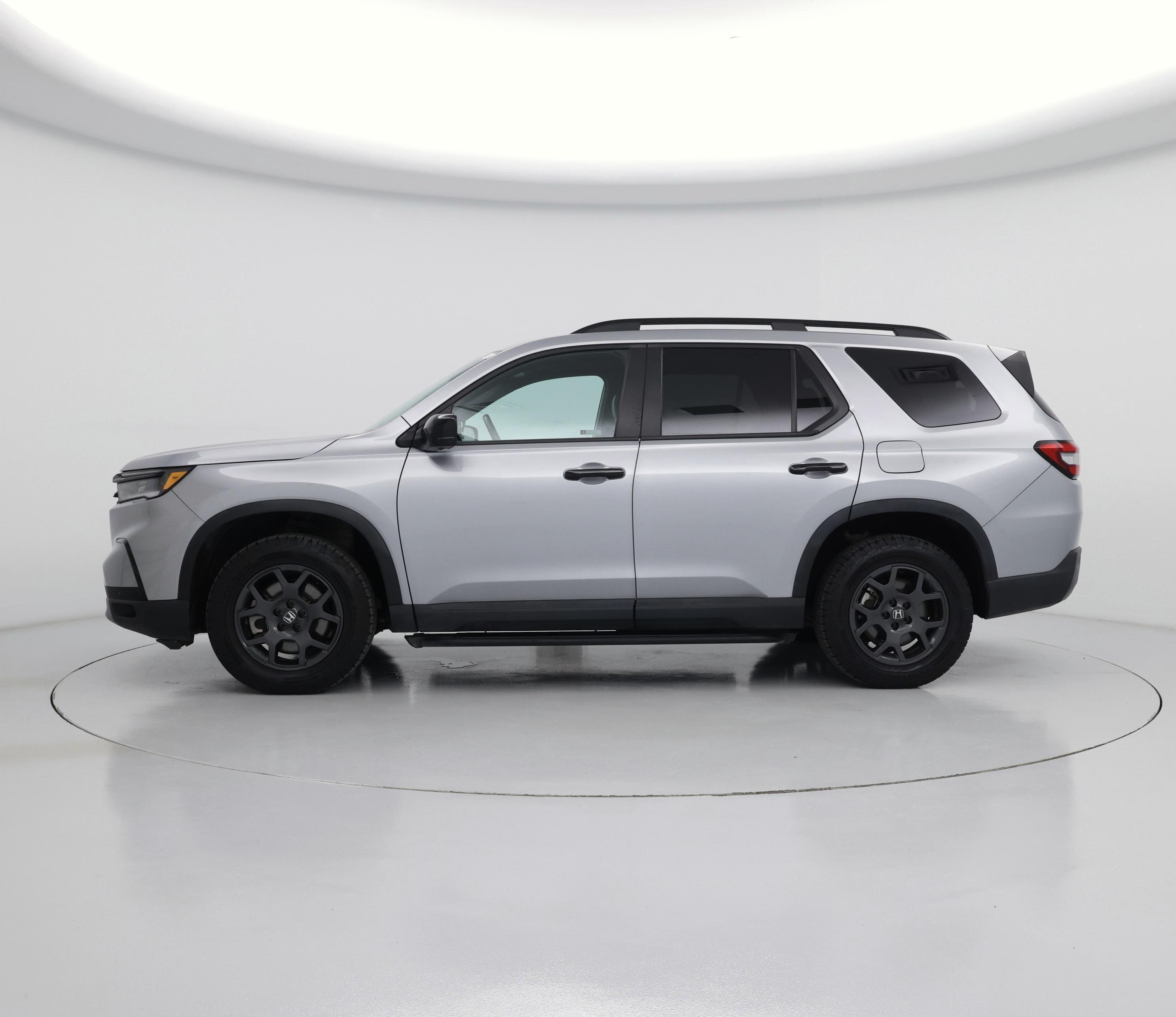 Thumbnail: 2023 Honda Pilot - 3