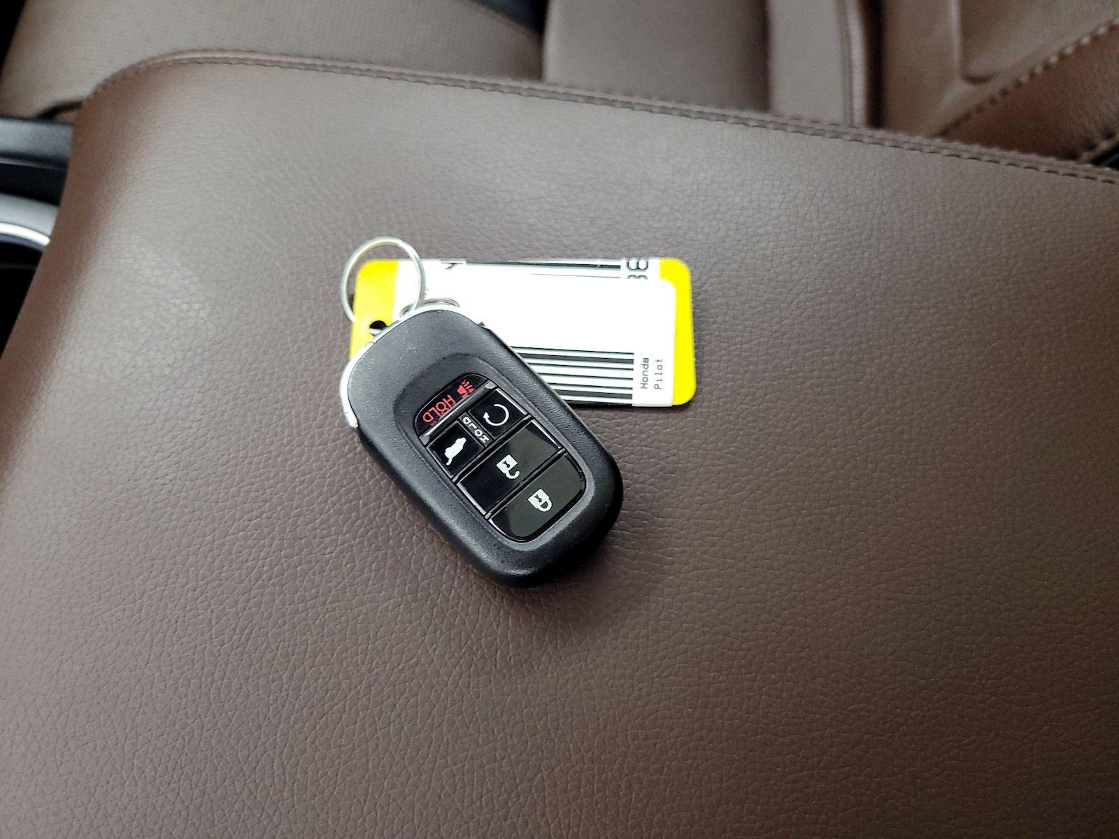 2024 Honda Pilot Elite - Photo 24