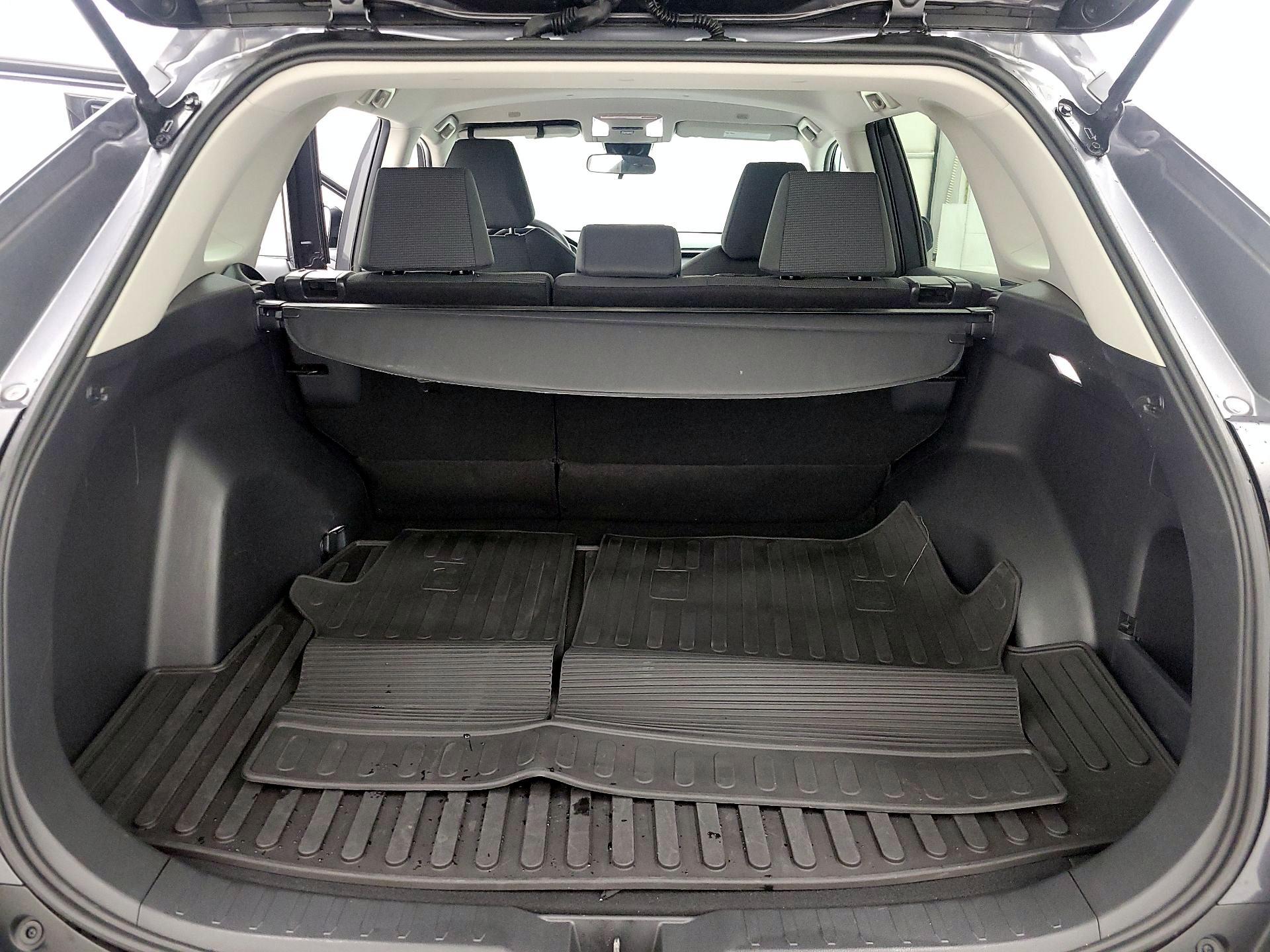 Thumbnail: 2024 Toyota RAV4 - 20