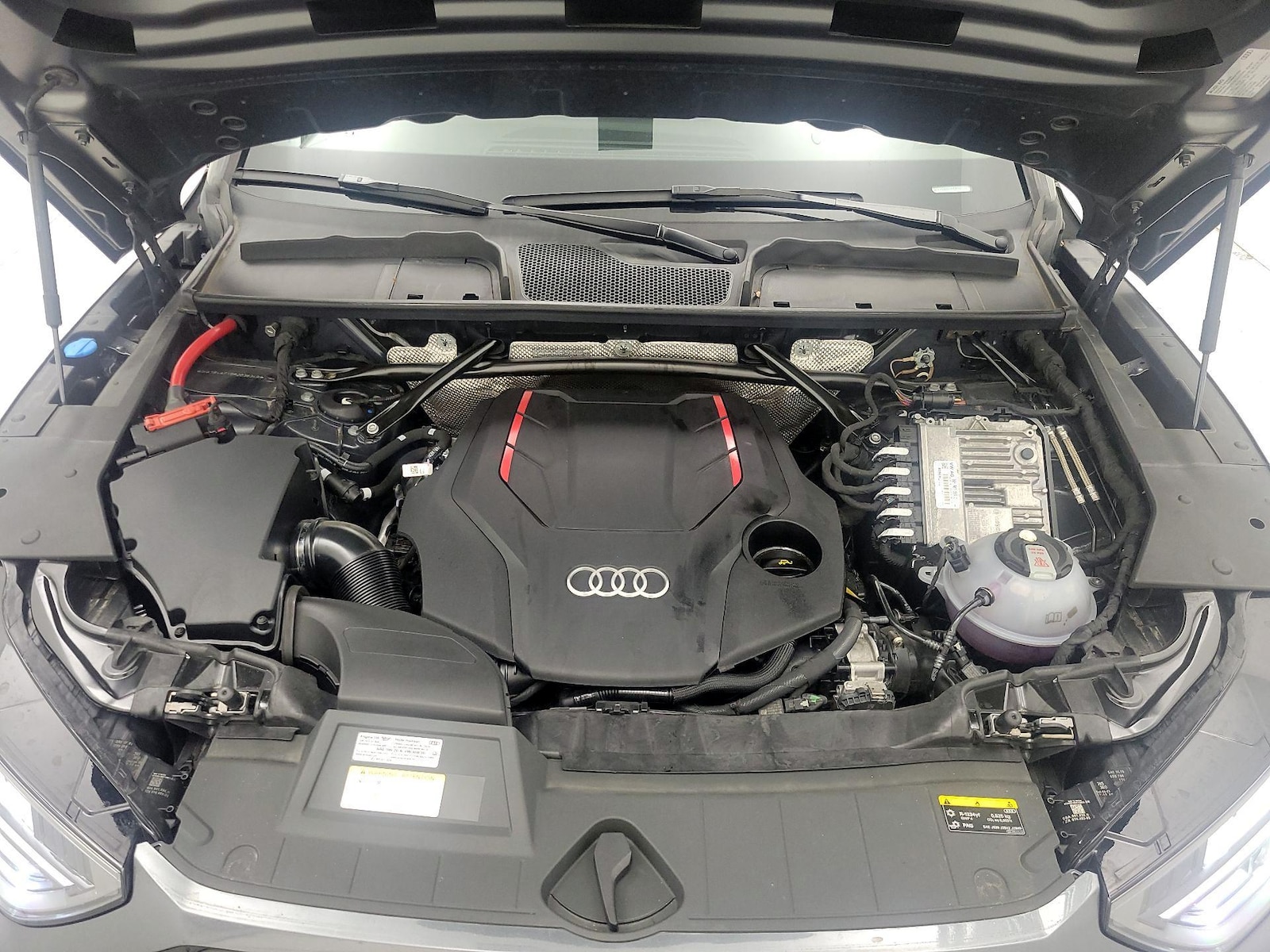 2024 Audi SQ5 Premium Plus - Photo 24