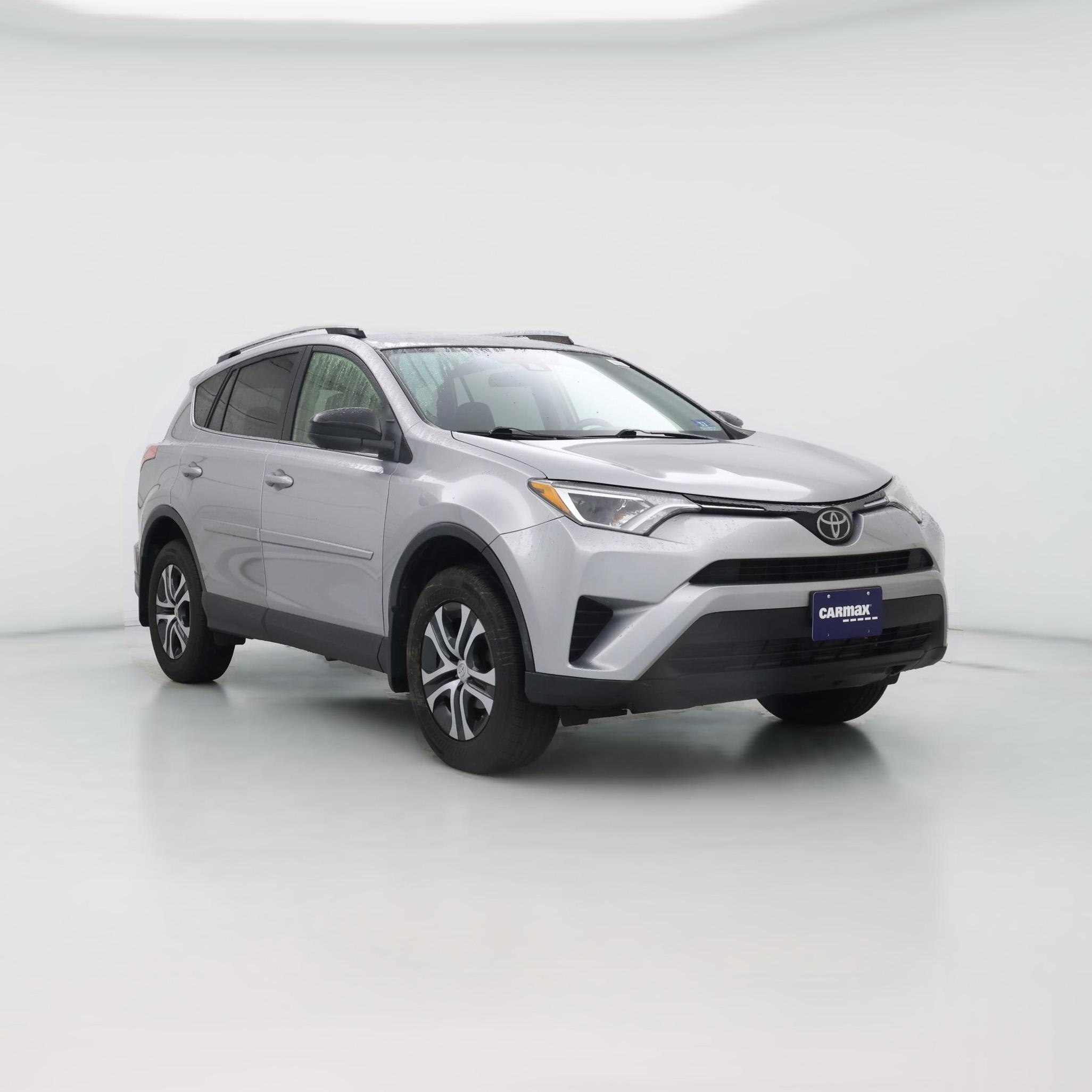 Thumbnail: 2018 Toyota RAV4 - 1