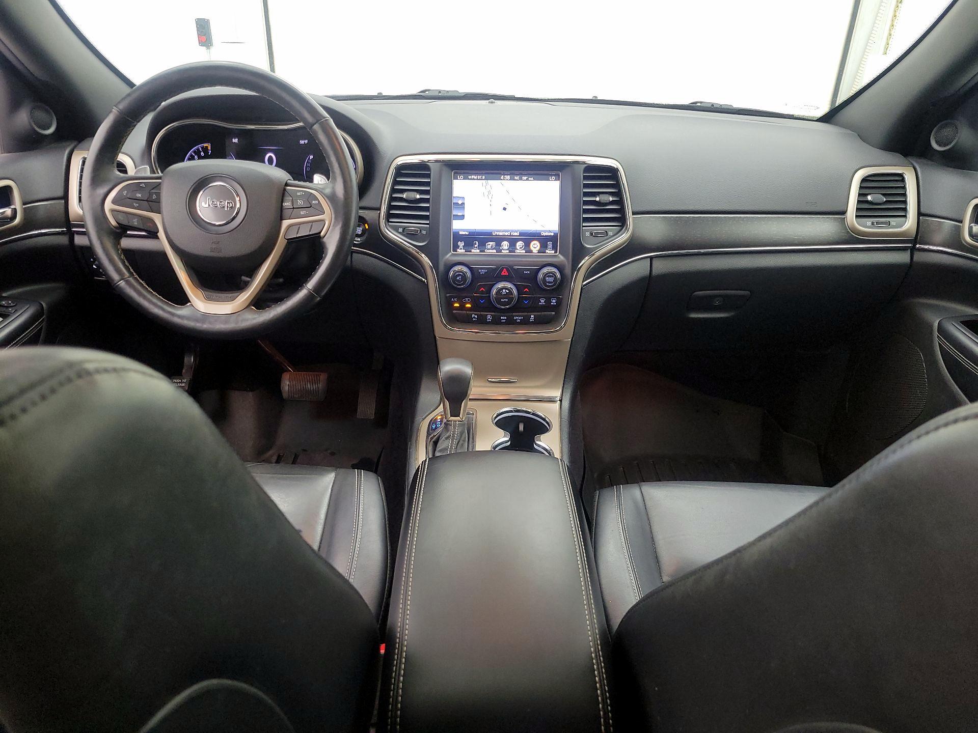 Thumbnail: 2017 Jeep Grand Cherokee - 9