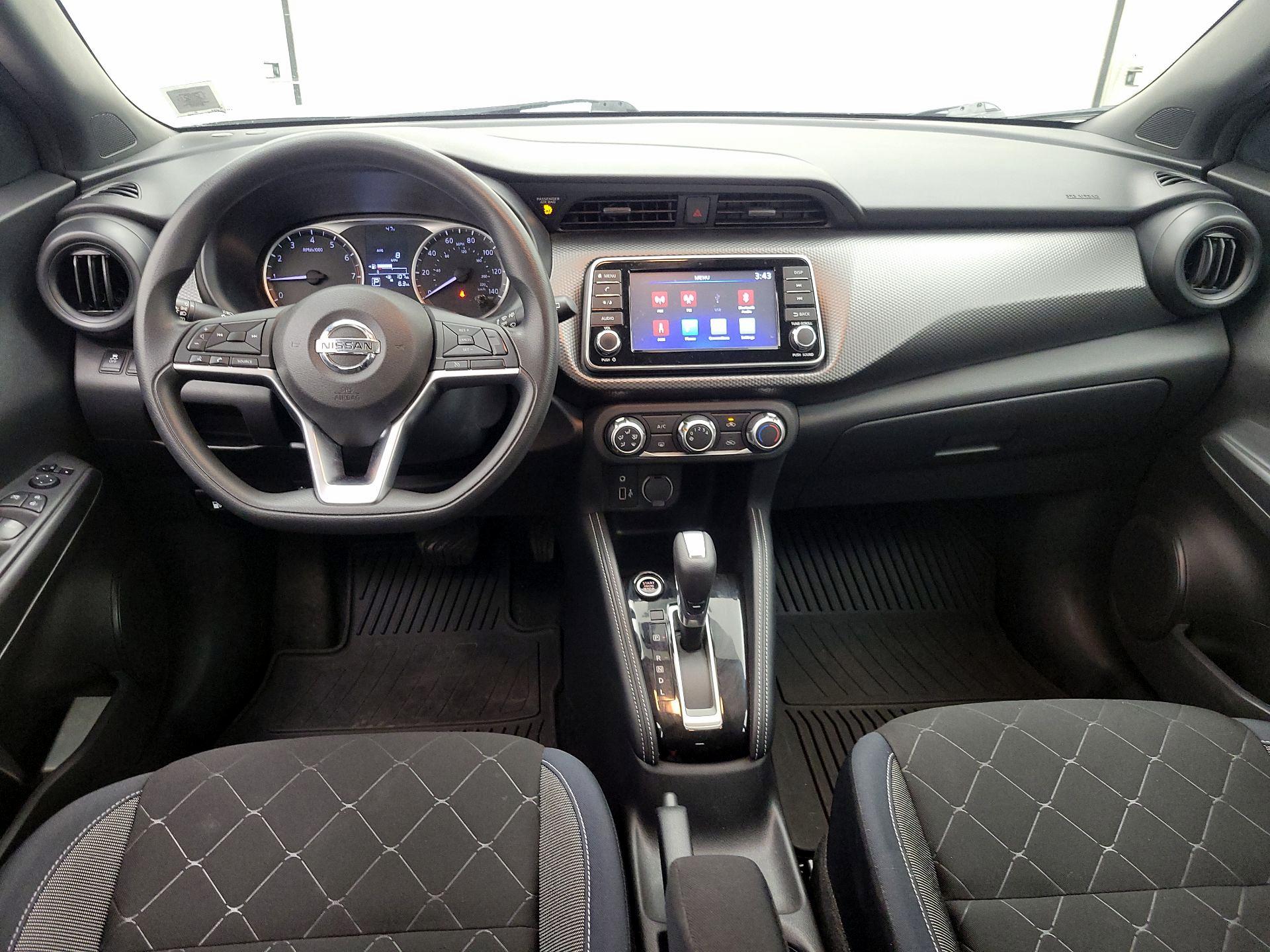 Thumbnail: 2018 Nissan Kicks - 9