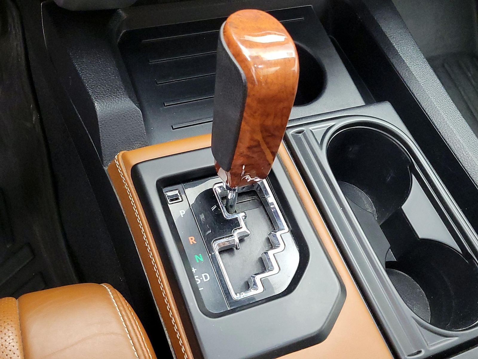 2021 Toyota Tundra 1794 Edition - Photo 17