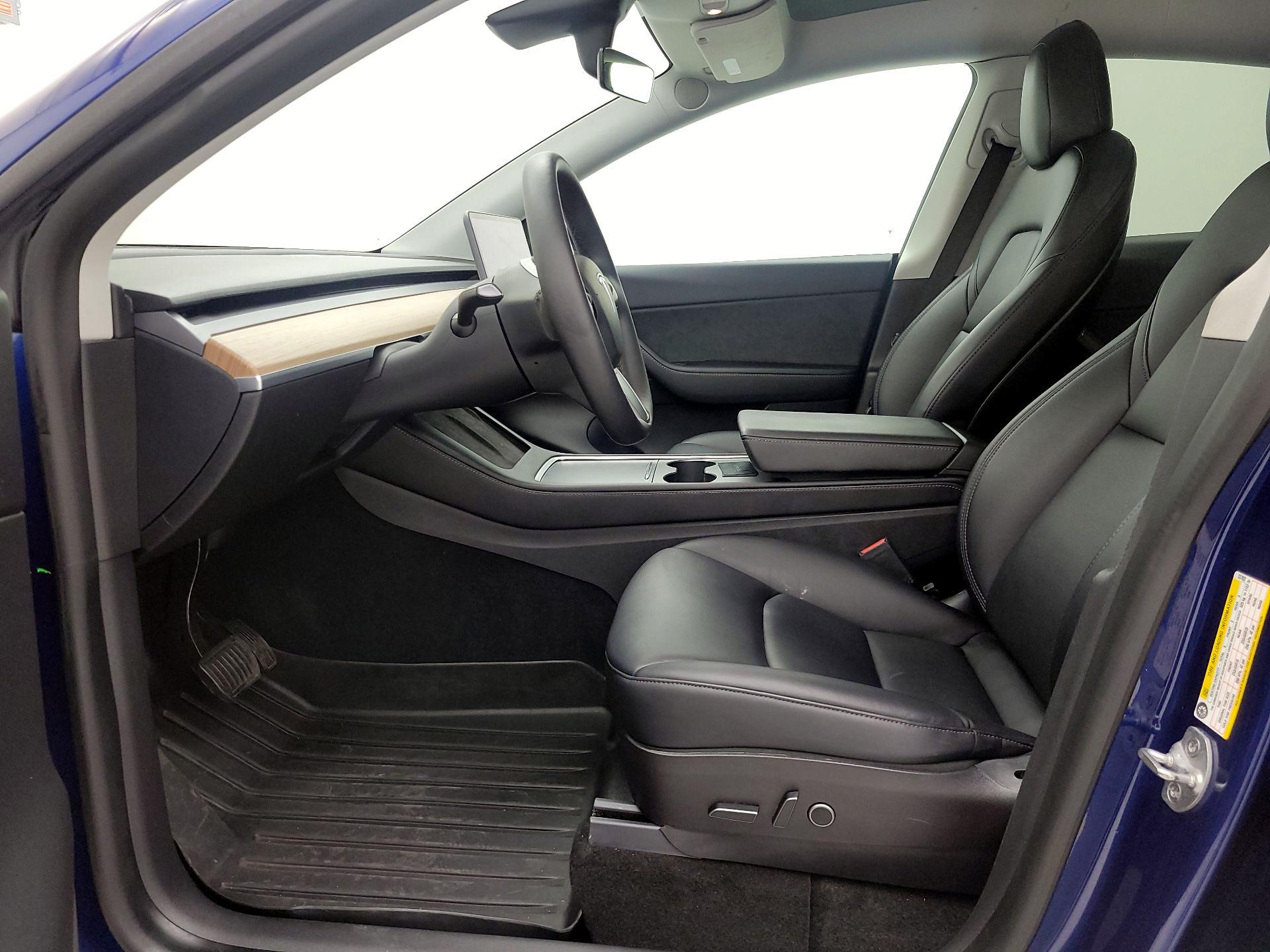 Thumbnail: 2022 Tesla Model Y - 11