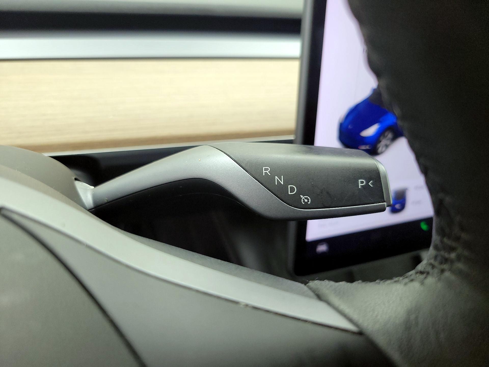 Thumbnail: 2022 Tesla Model Y - 17