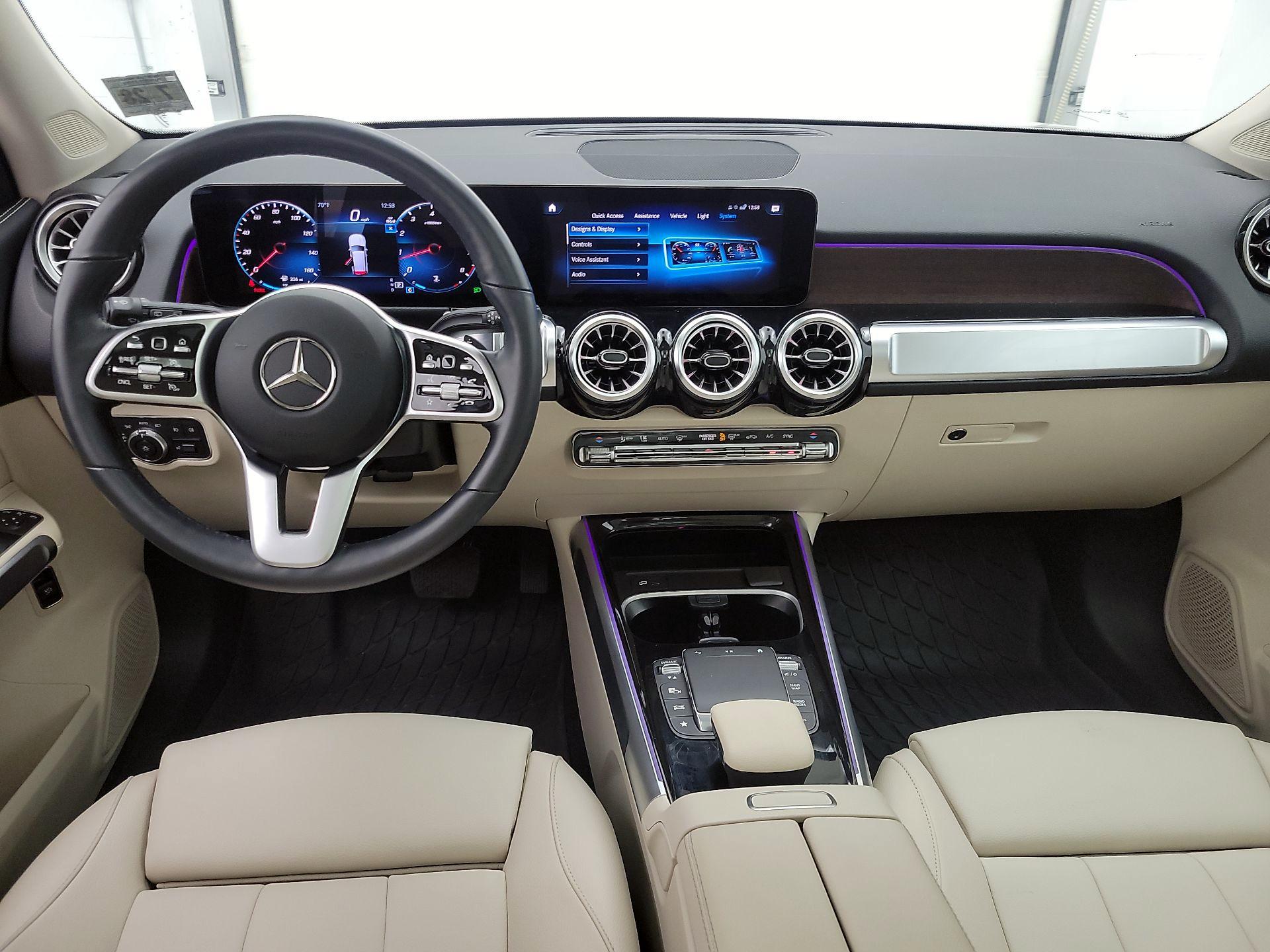 Thumbnail: 2023 Mercedes-Benz GLB - 9