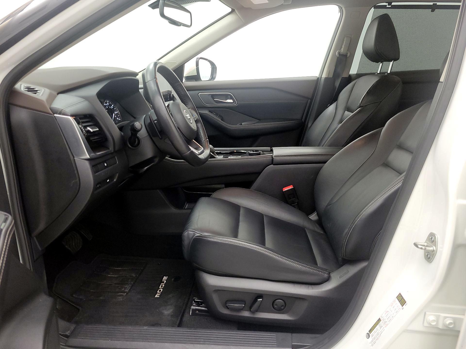 Thumbnail: 2021 Nissan Rogue - 11