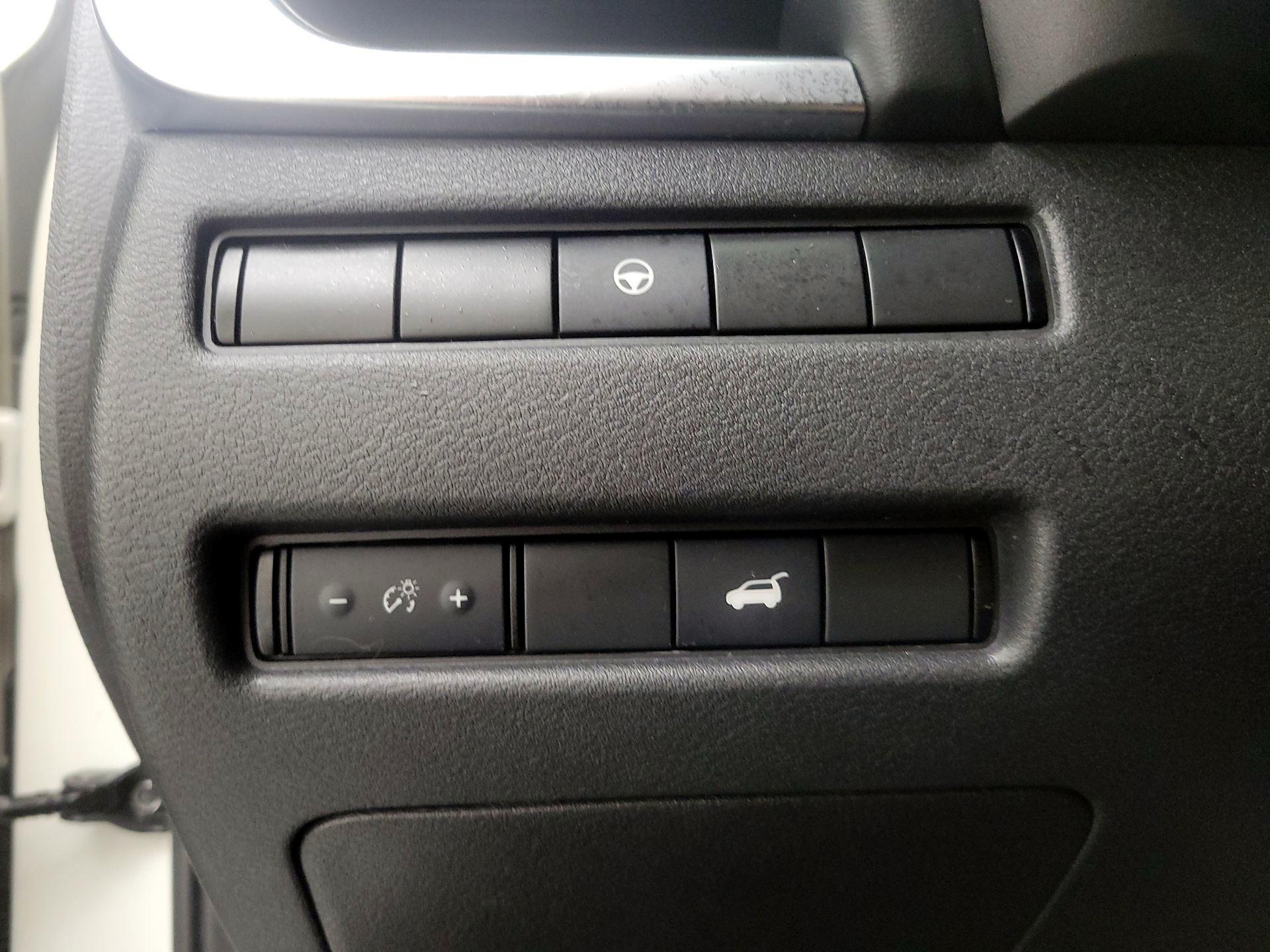 Thumbnail: 2021 Nissan Rogue - 13