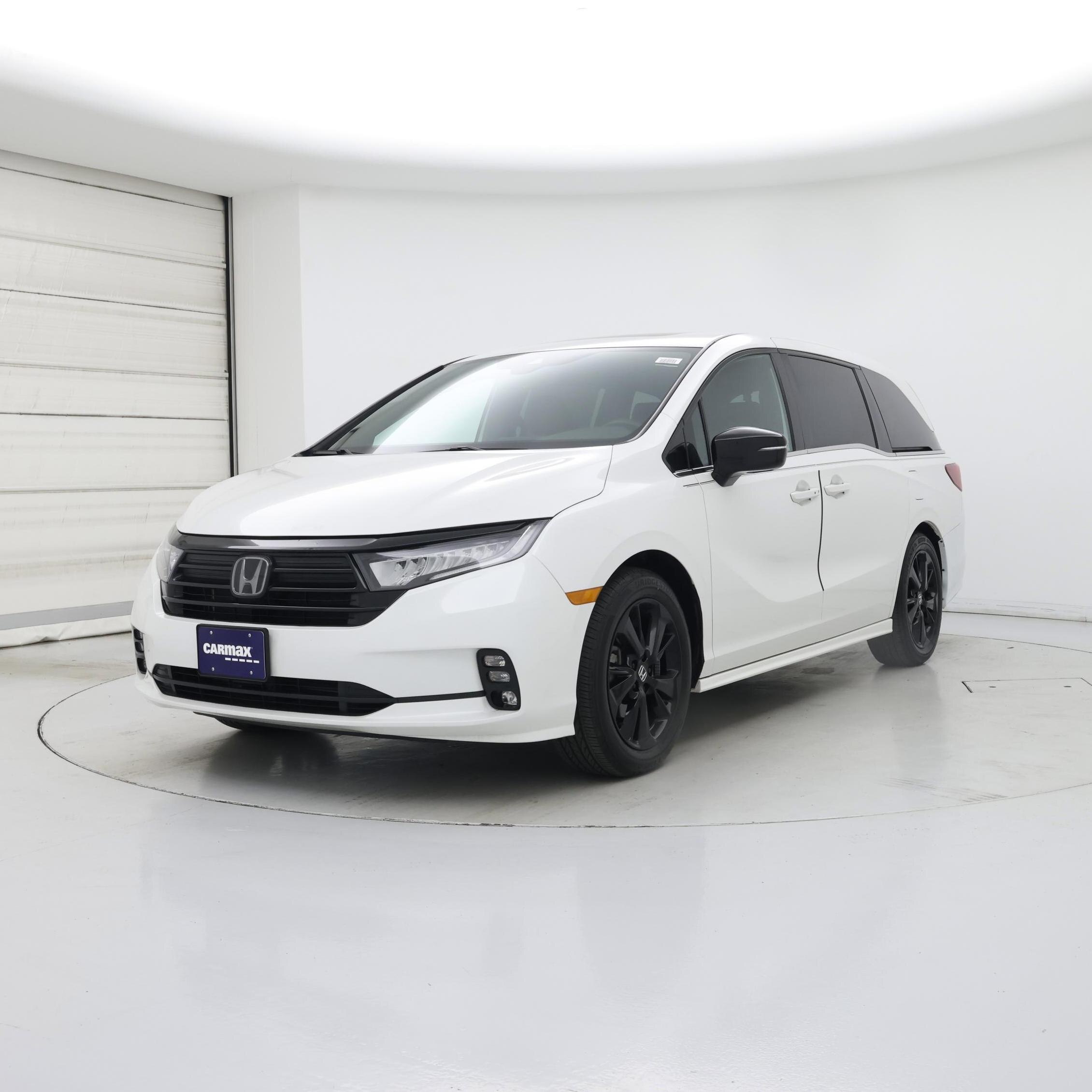 Thumbnail: 2023 Honda Odyssey - 4