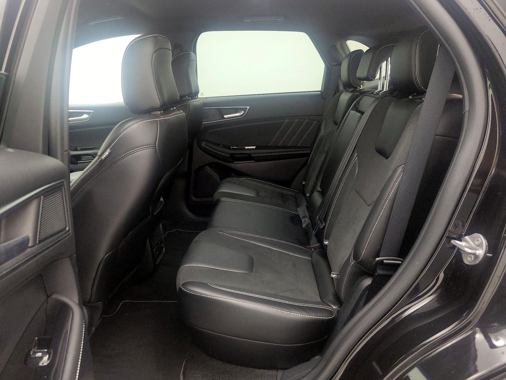 Thumbnail: 2020 Ford Edge - 19