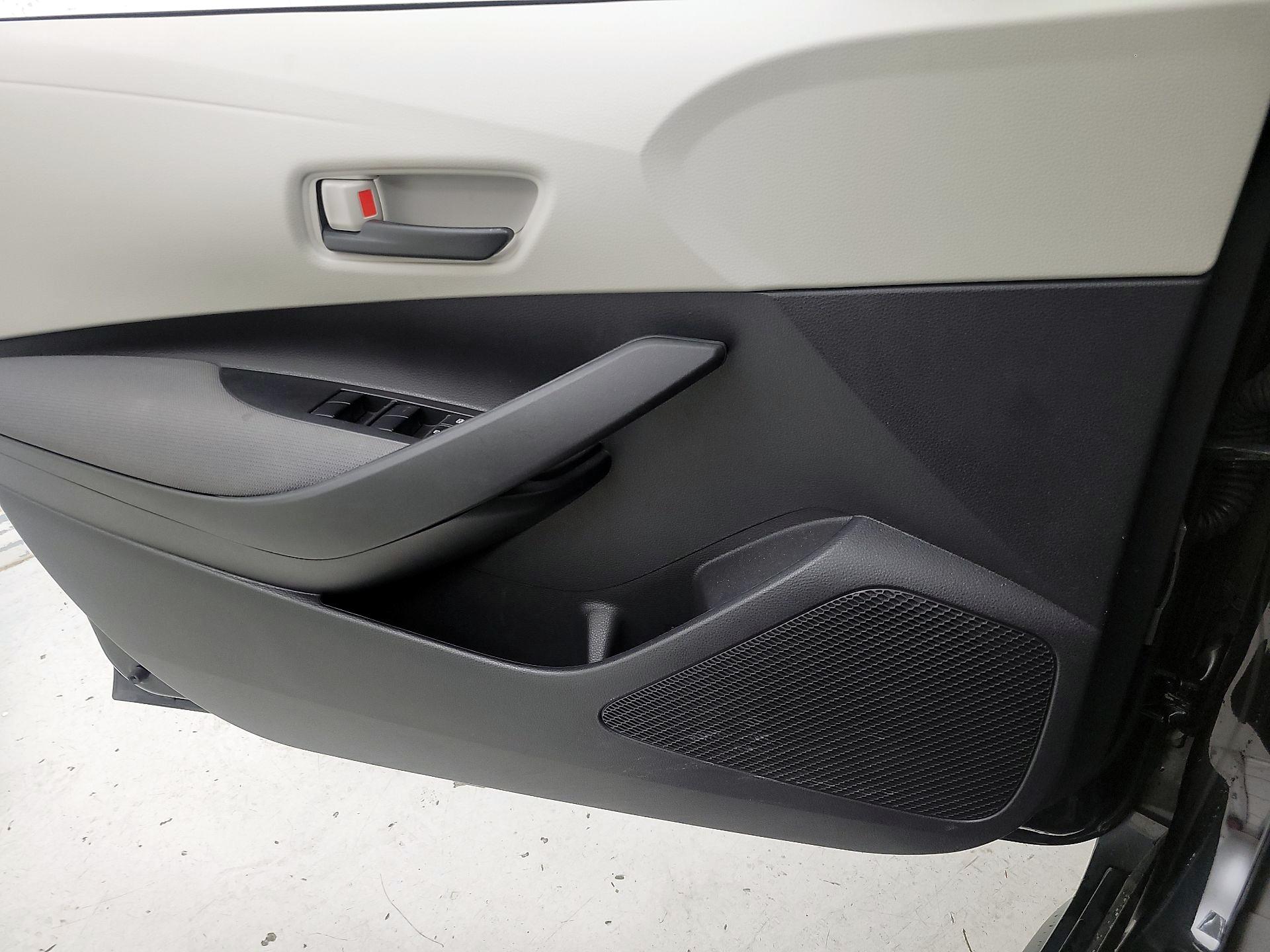 Thumbnail: 2022 Toyota Corolla - 12