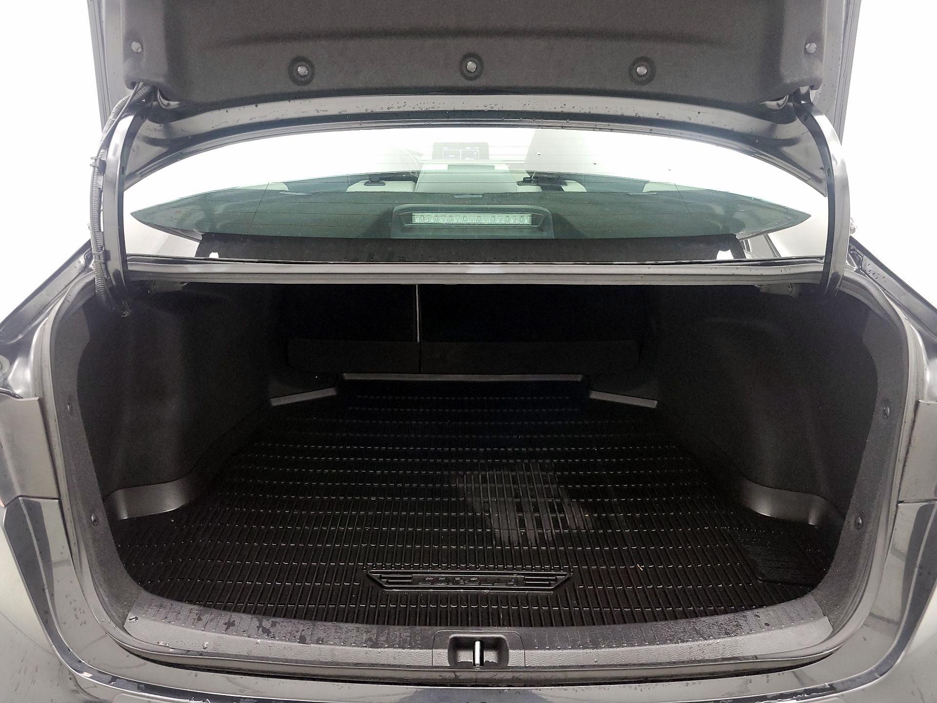 Thumbnail: 2022 Toyota Corolla - 19