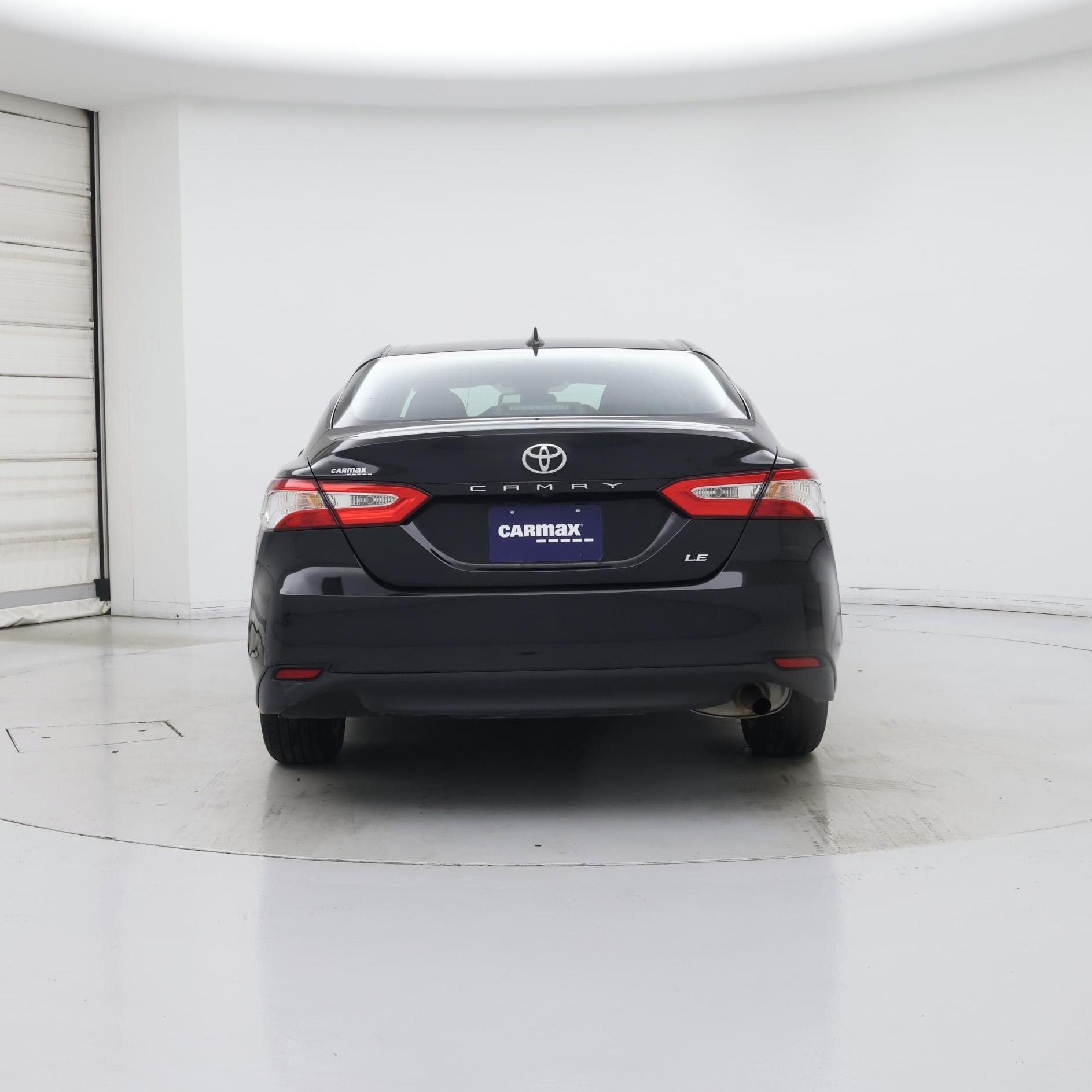 Thumbnail: 2020 Toyota Camry - 6