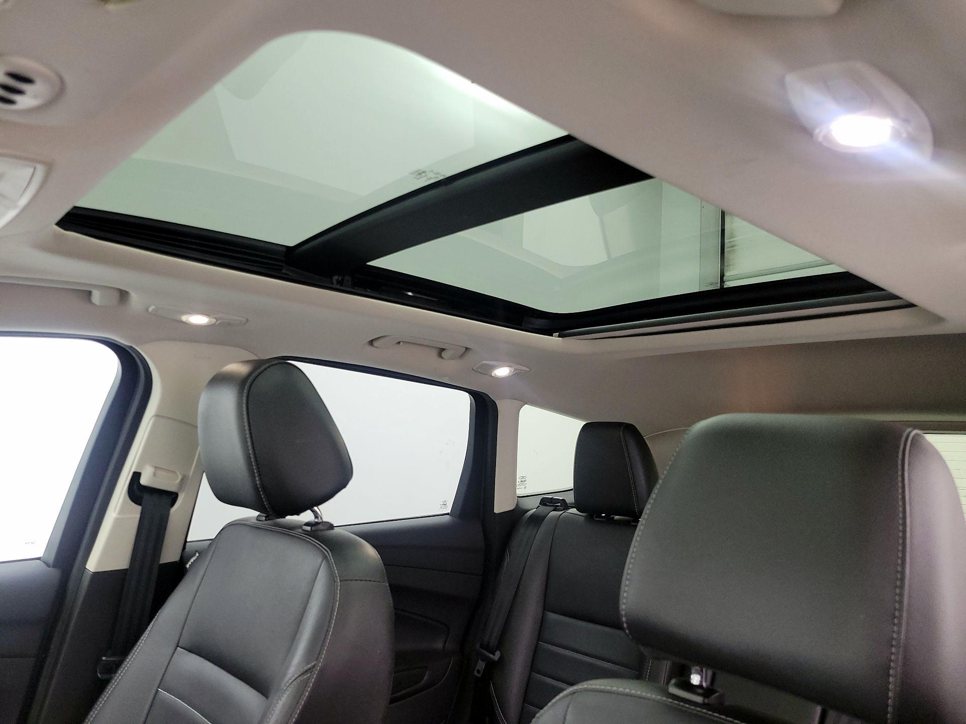 Thumbnail: 2014 Ford Escape - 19