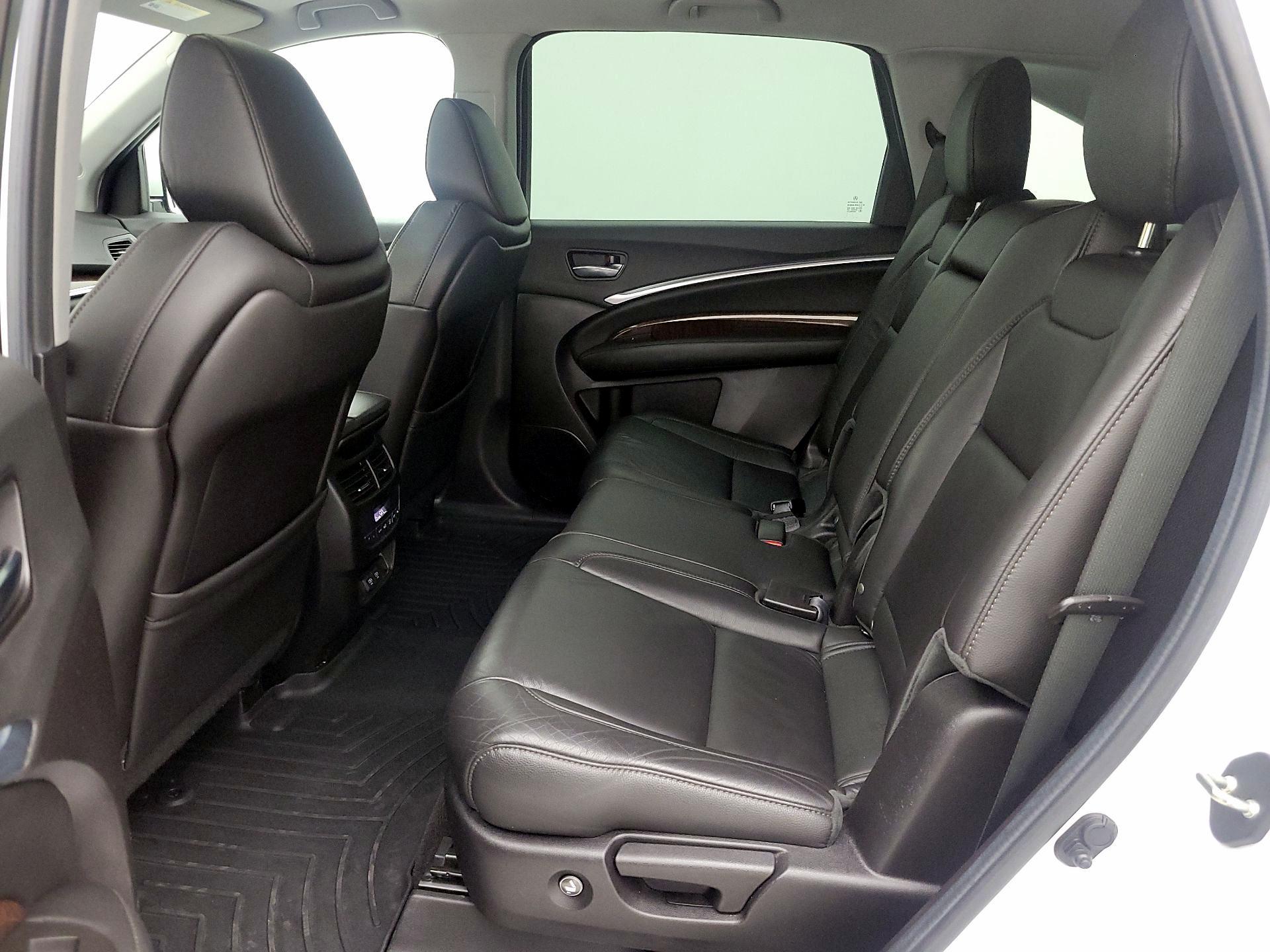 Thumbnail: 2020 Acura MDX - 20