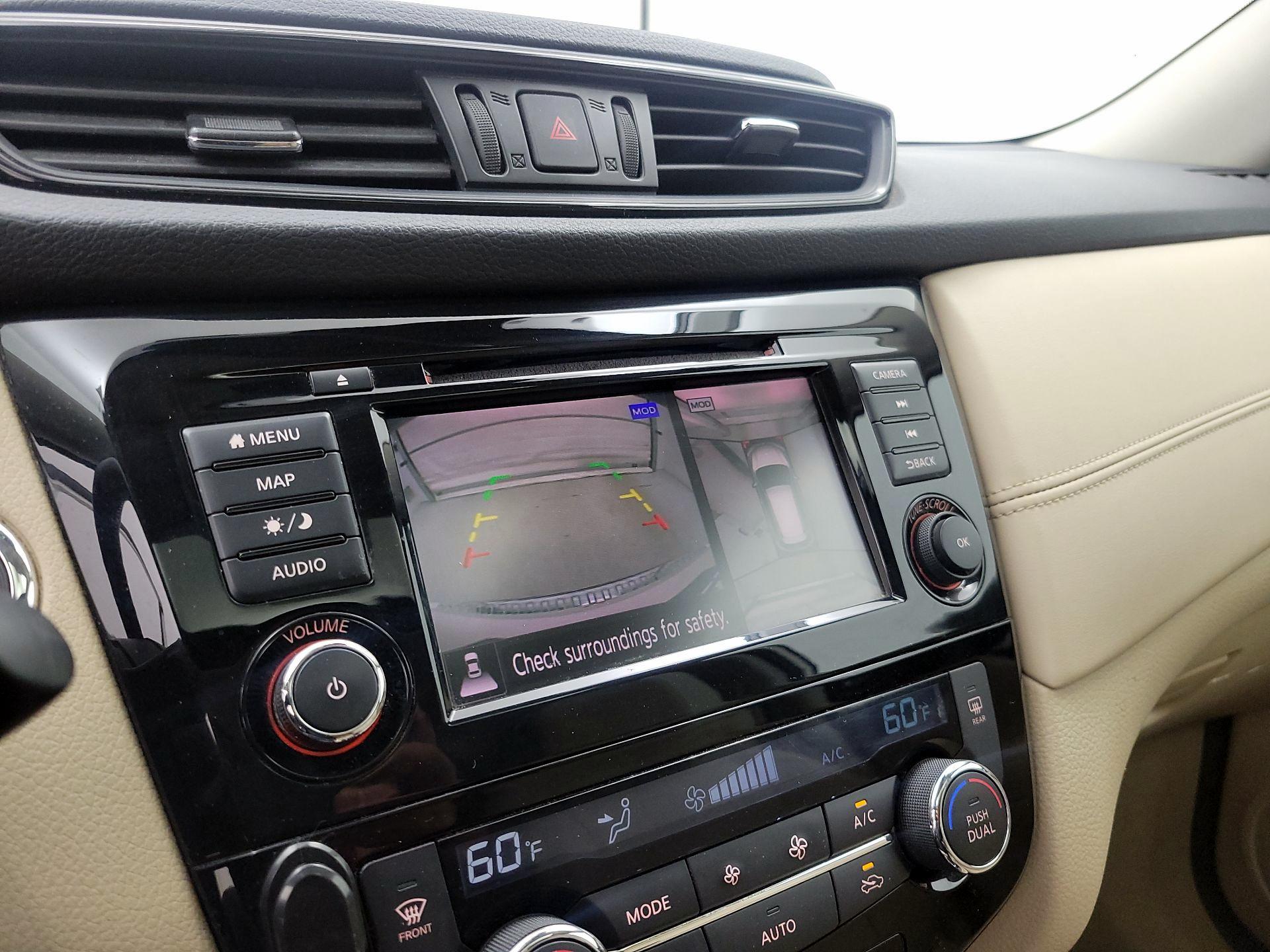 Thumbnail: 2019 Nissan Rogue - 14